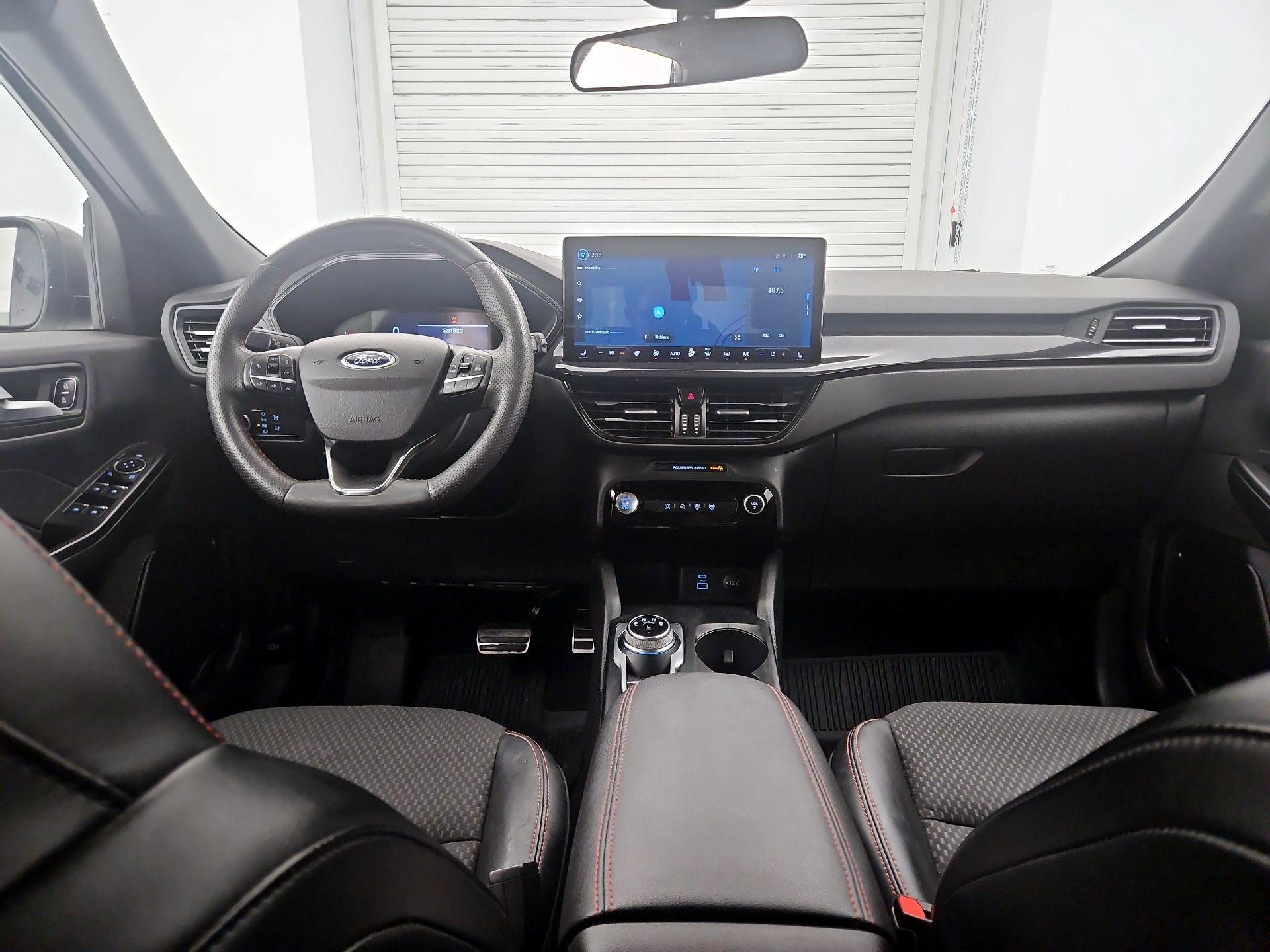 Thumbnail: 2023 Ford Escape - 9