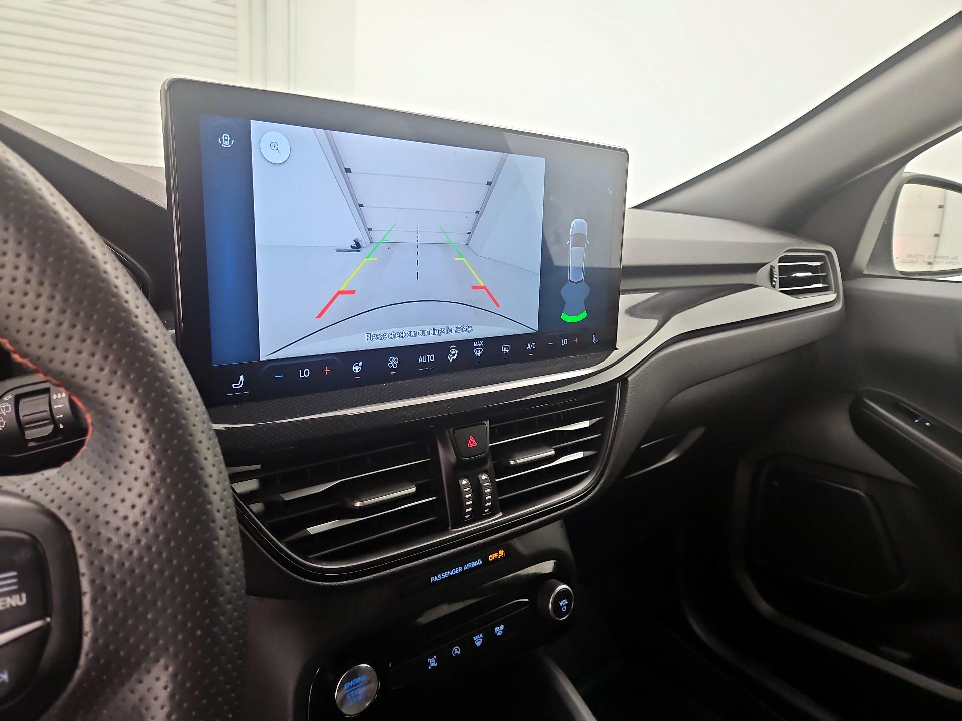 Thumbnail: 2023 Ford Escape - 15