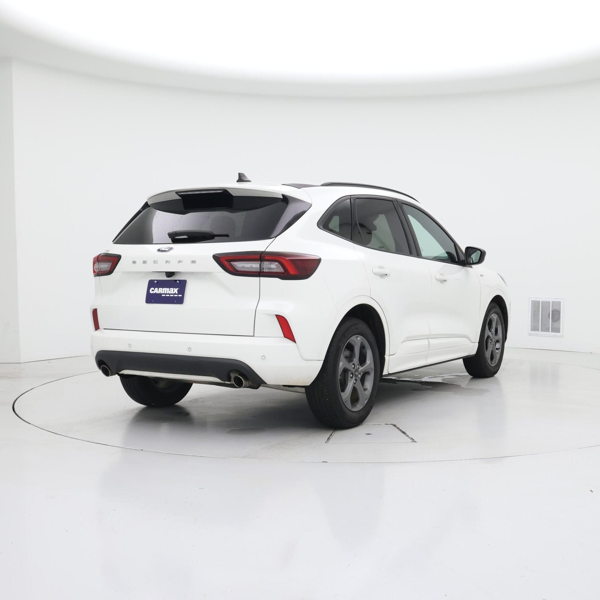 Thumbnail: 2023 Ford Escape - 8