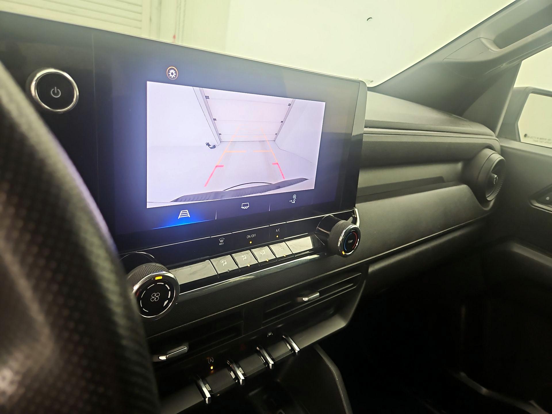 Thumbnail: 2023 Chevrolet Colorado - 14