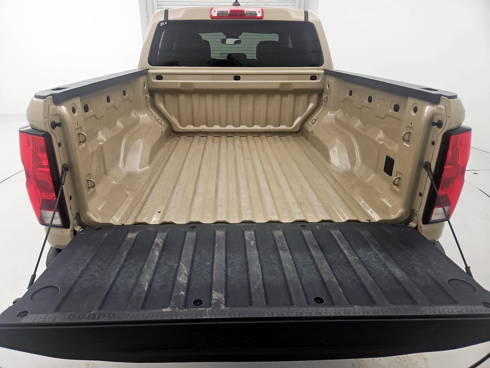 2023 Chevrolet Colorado Work Truck - Photo 21