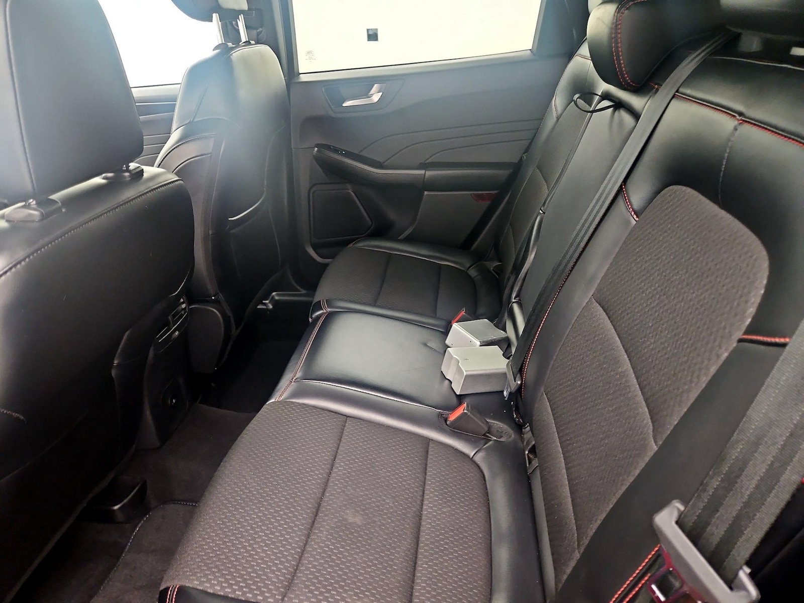 2024 Ford Escape ST-Line - Photo 20