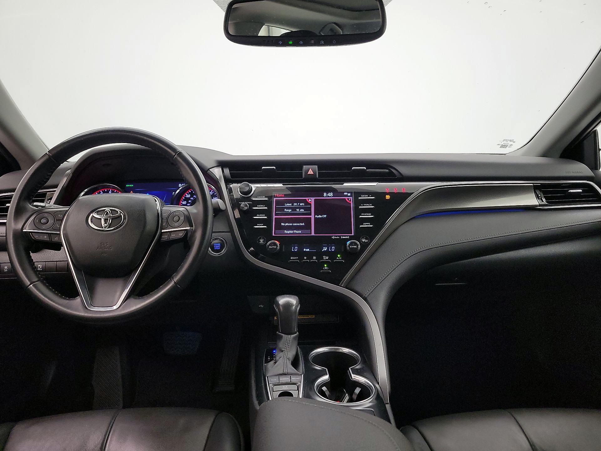 Thumbnail: 2020 Toyota Camry - 9