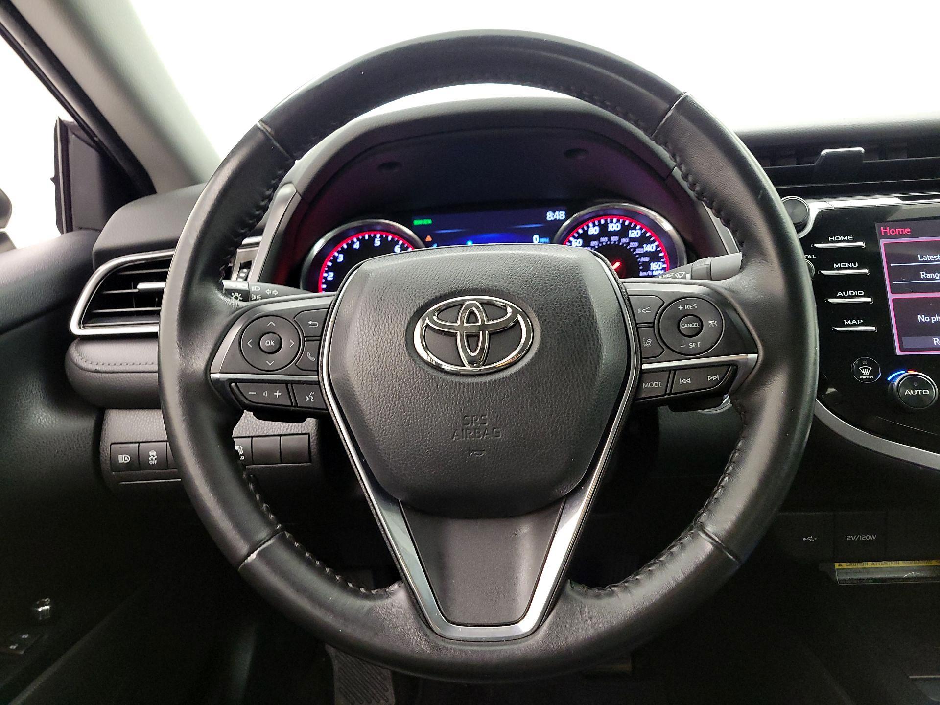 Thumbnail: 2020 Toyota Camry - 10