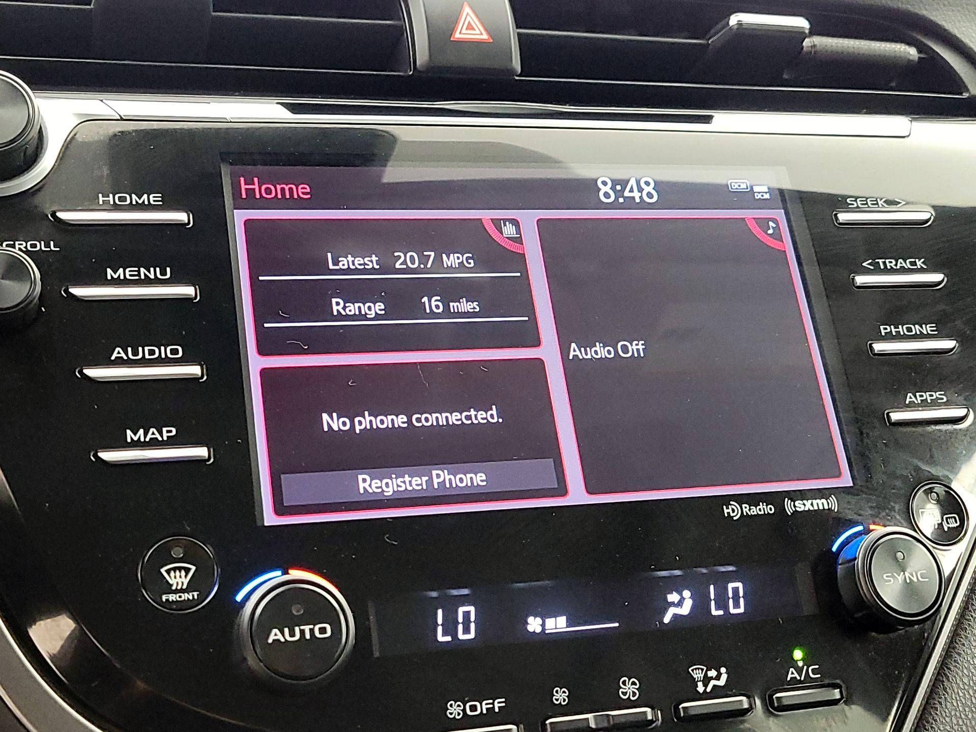 Thumbnail: 2020 Toyota Camry - 15