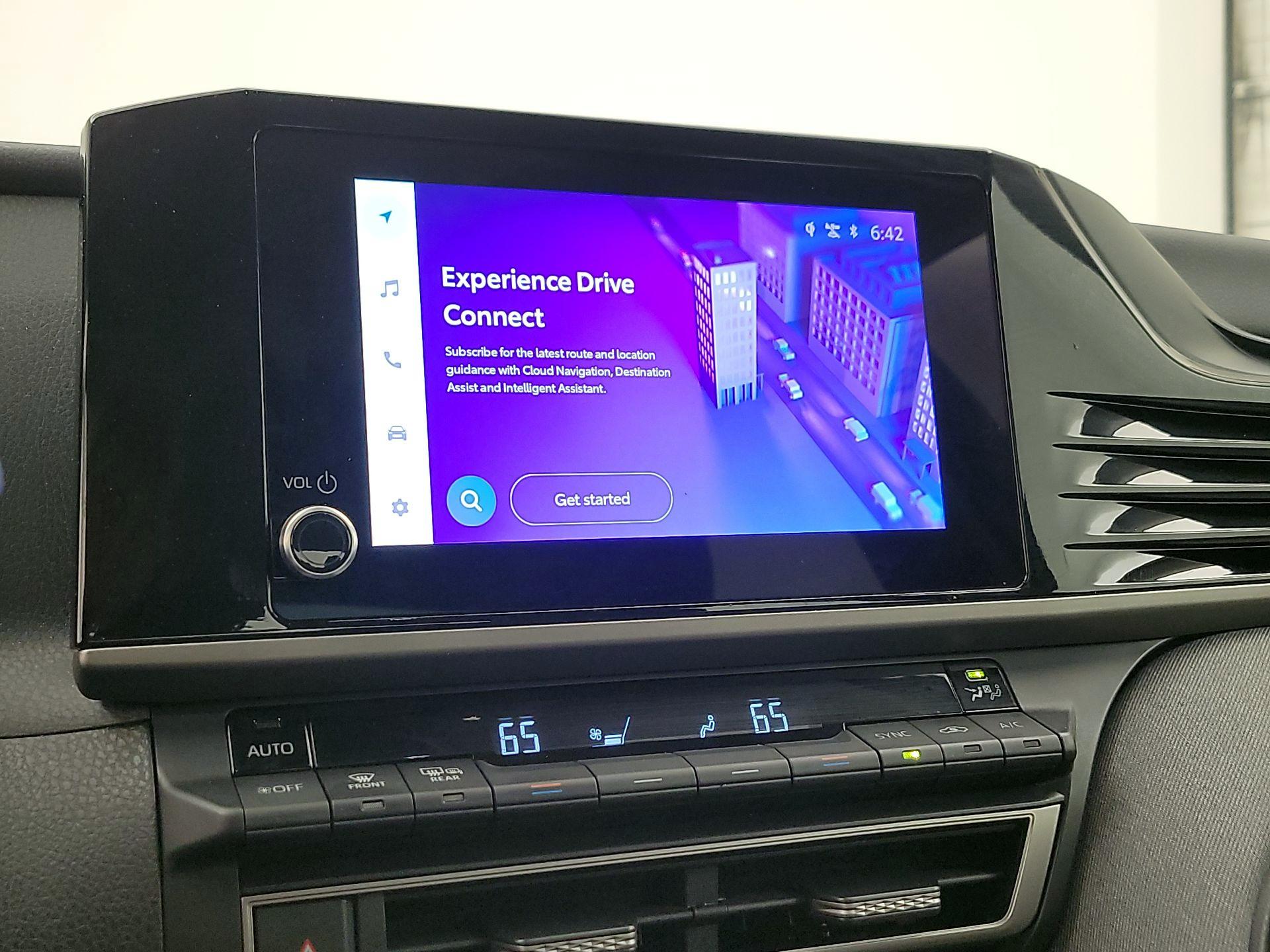 Thumbnail: 2025 Toyota Camry - 15