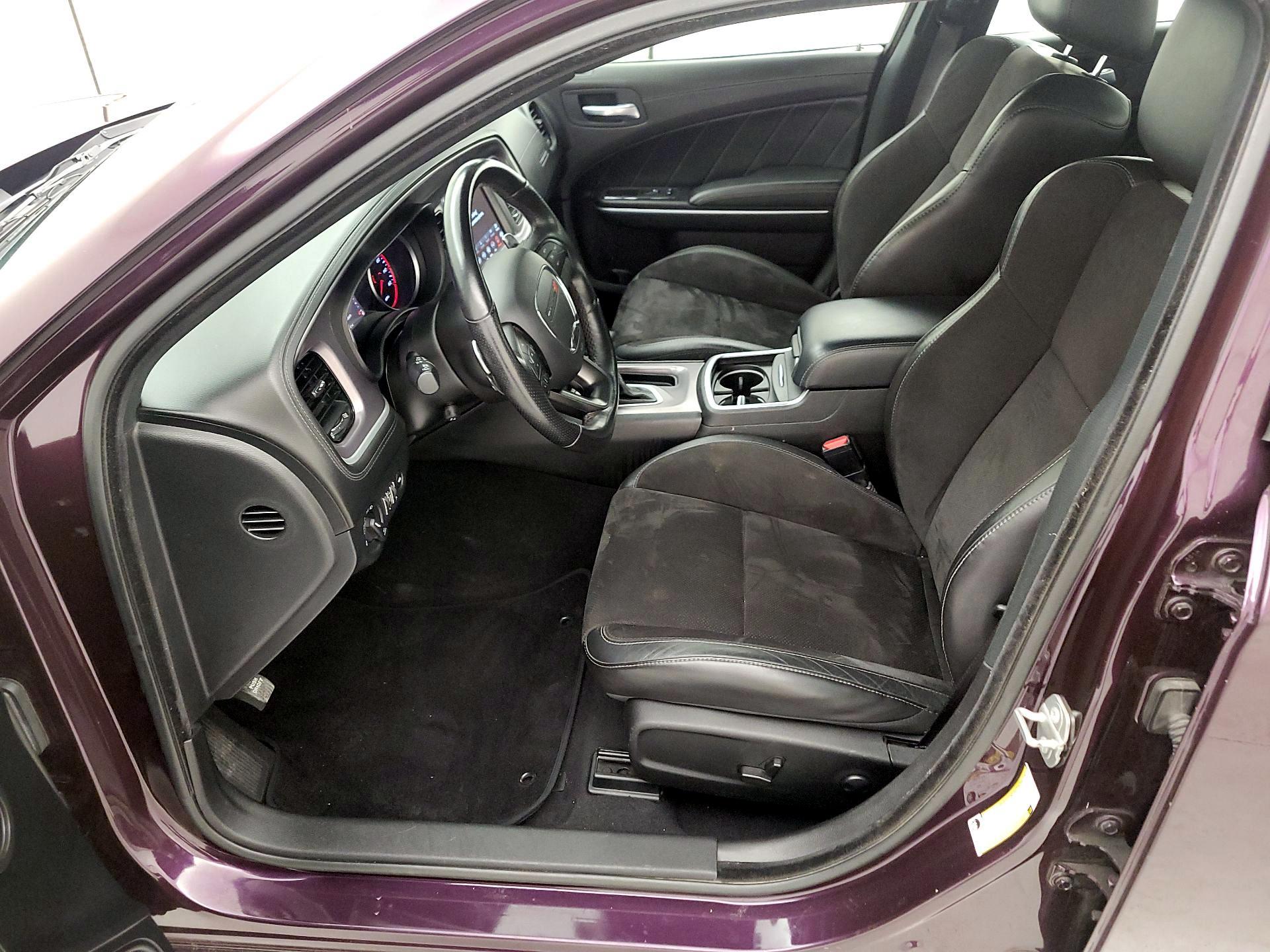 Thumbnail: 2022 Dodge Charger - 11