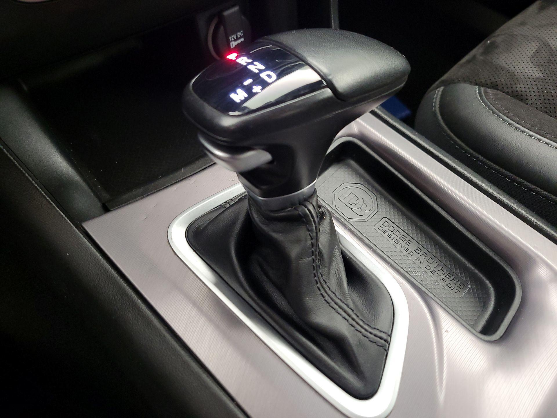 Thumbnail: 2022 Dodge Charger - 15