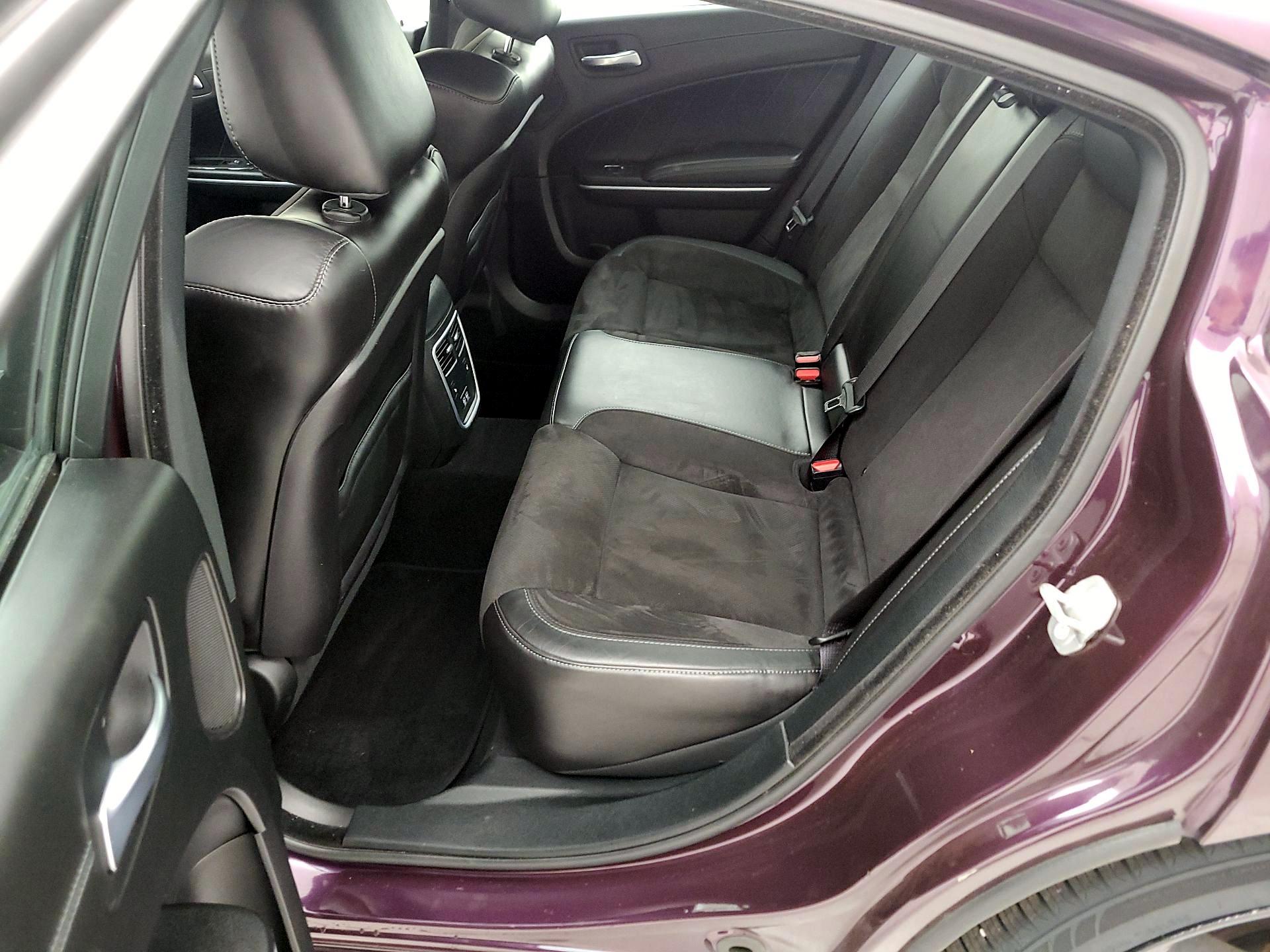 Thumbnail: 2022 Dodge Charger - 16