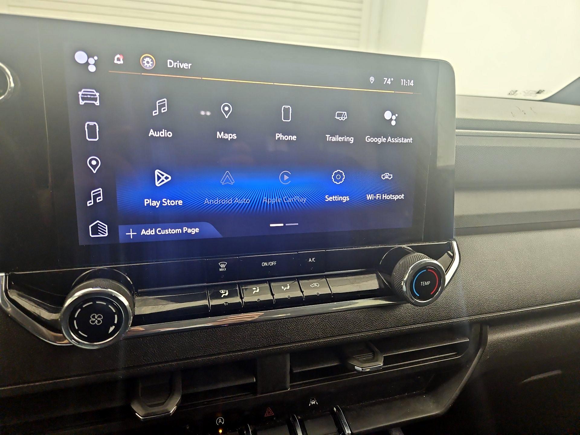 Thumbnail: 2023 Chevrolet Colorado - 15