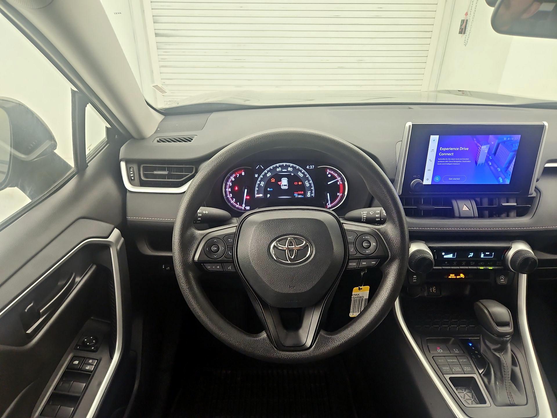 Thumbnail: 2025 Toyota RAV4 - 10