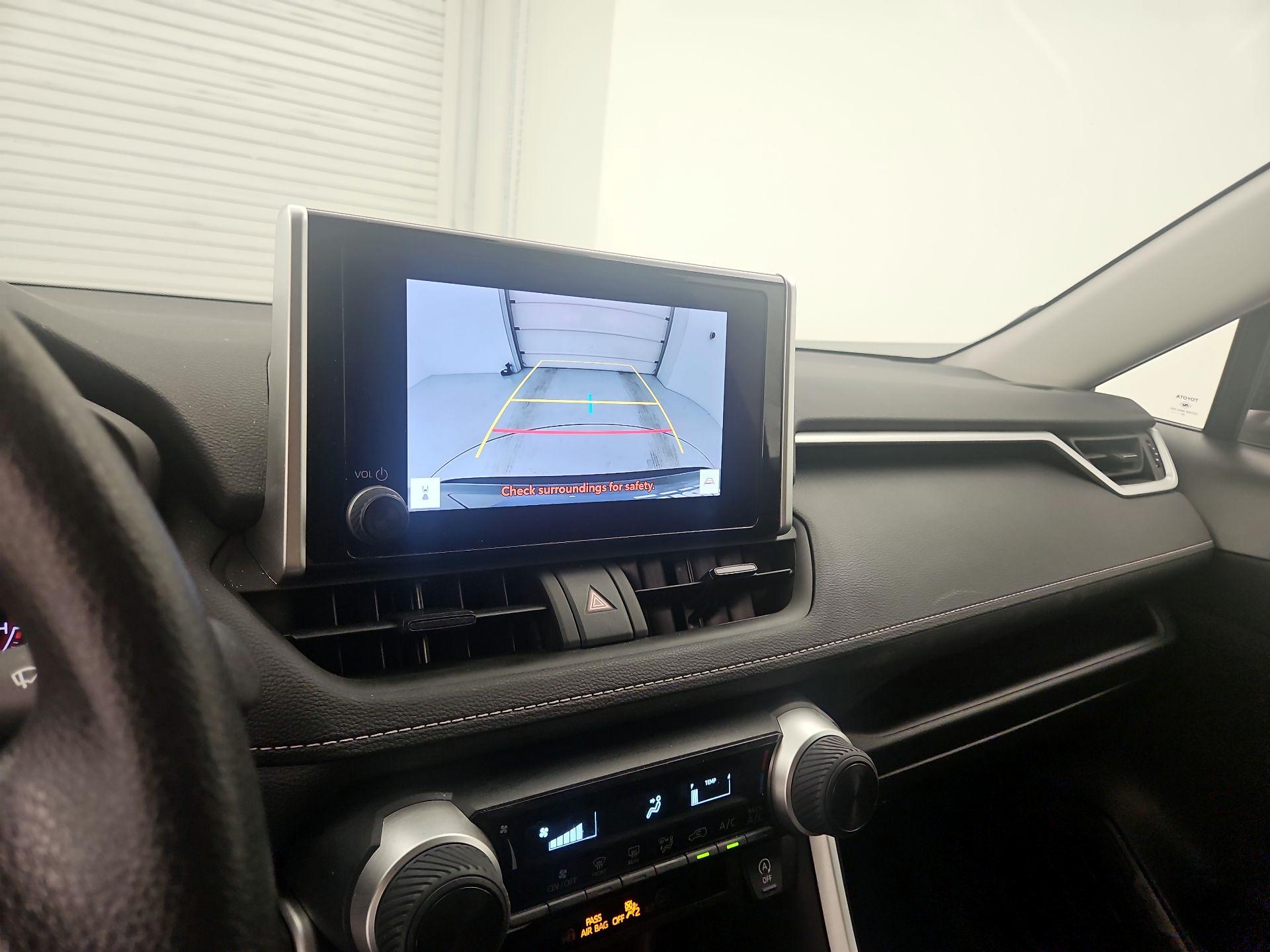 Thumbnail: 2025 Toyota RAV4 - 14