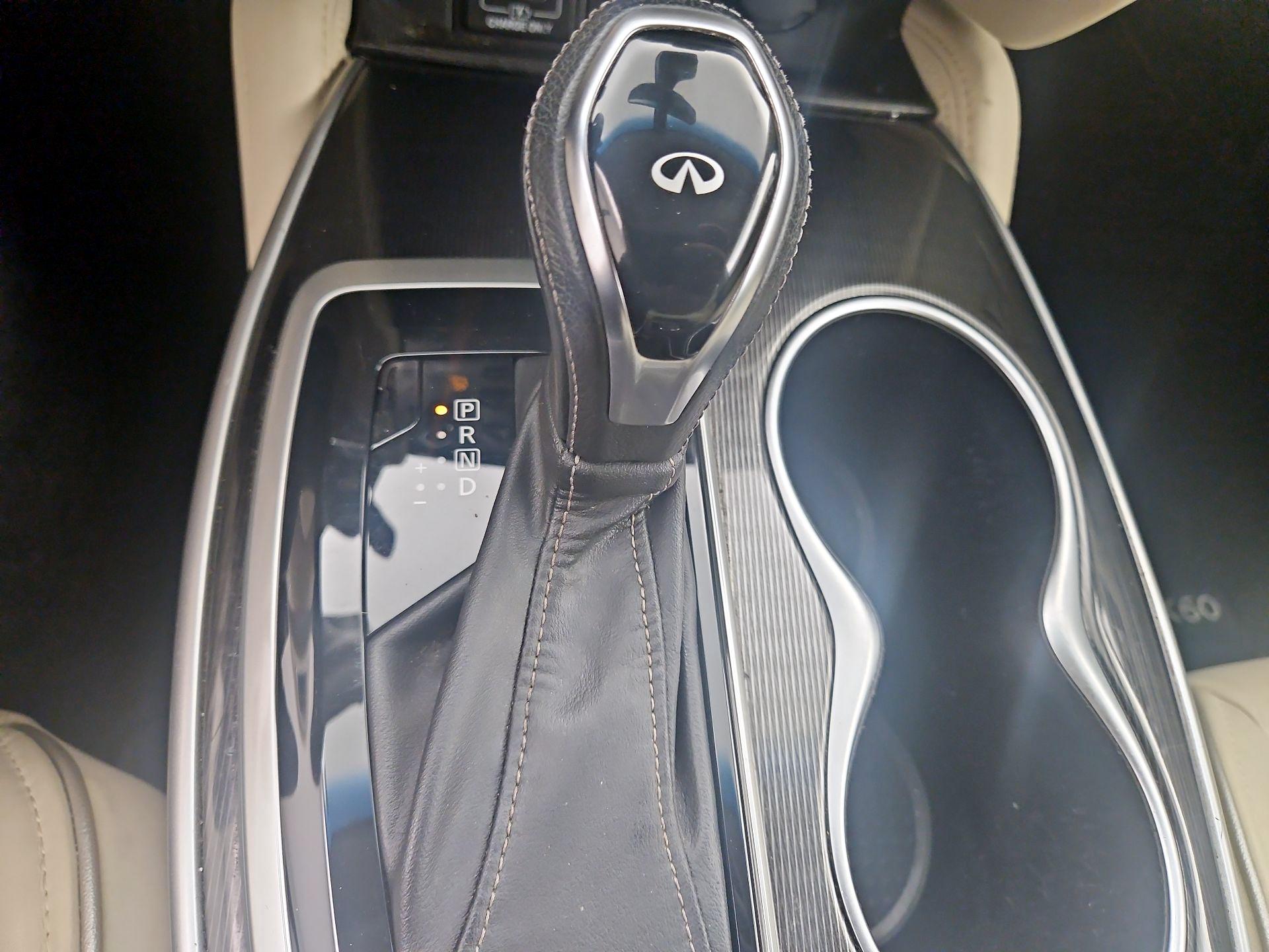 Thumbnail: 2020 INFINITI QX60 - 17