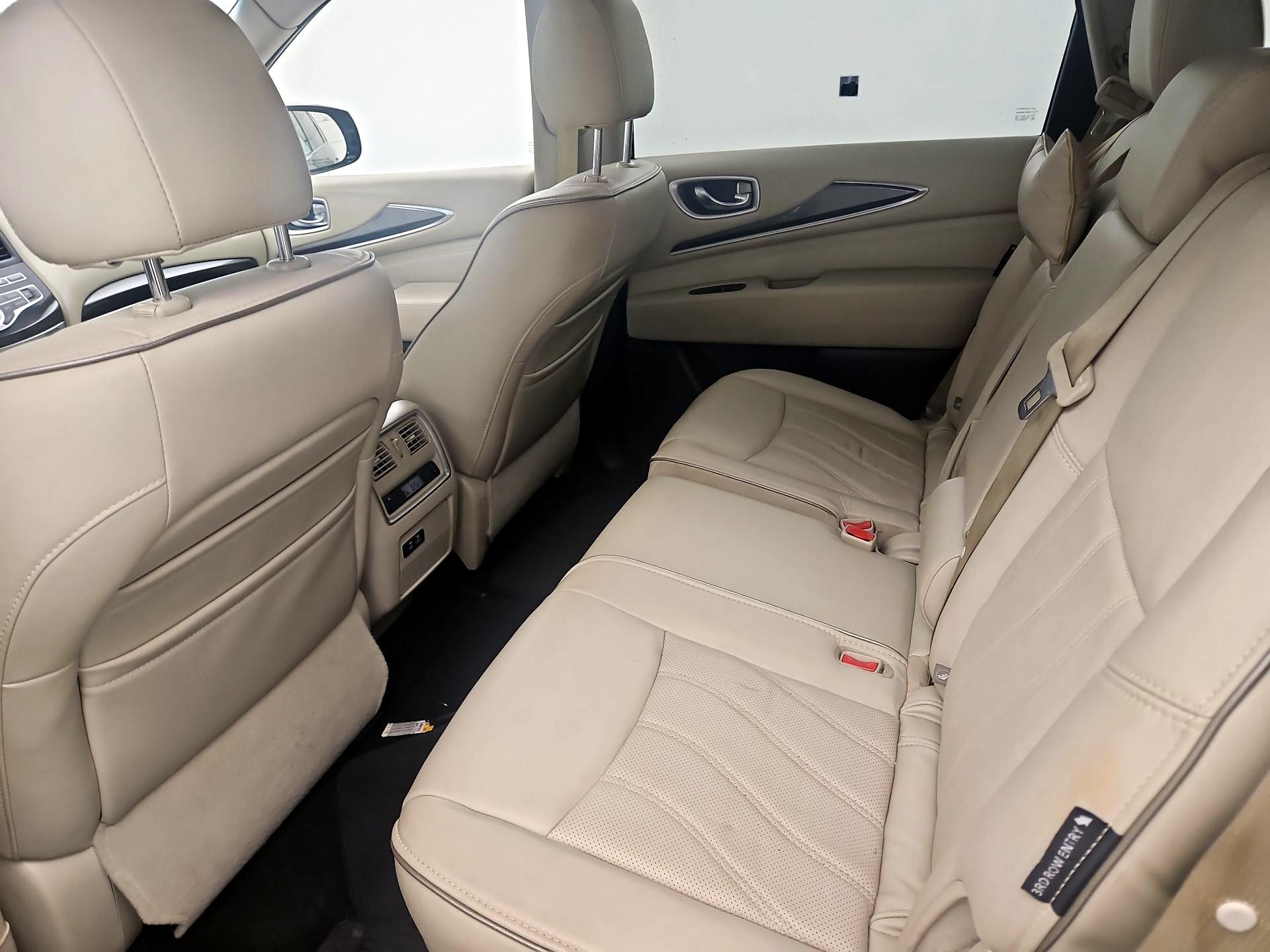 Thumbnail: 2020 INFINITI QX60 - 20