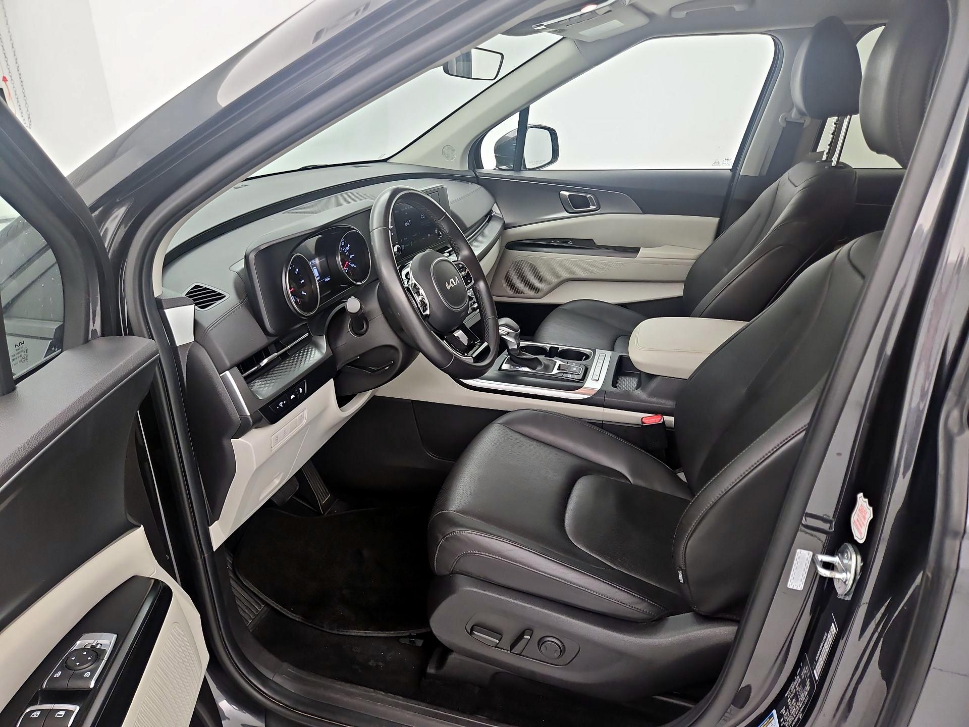 Thumbnail: 2024 Kia Carnival - 11