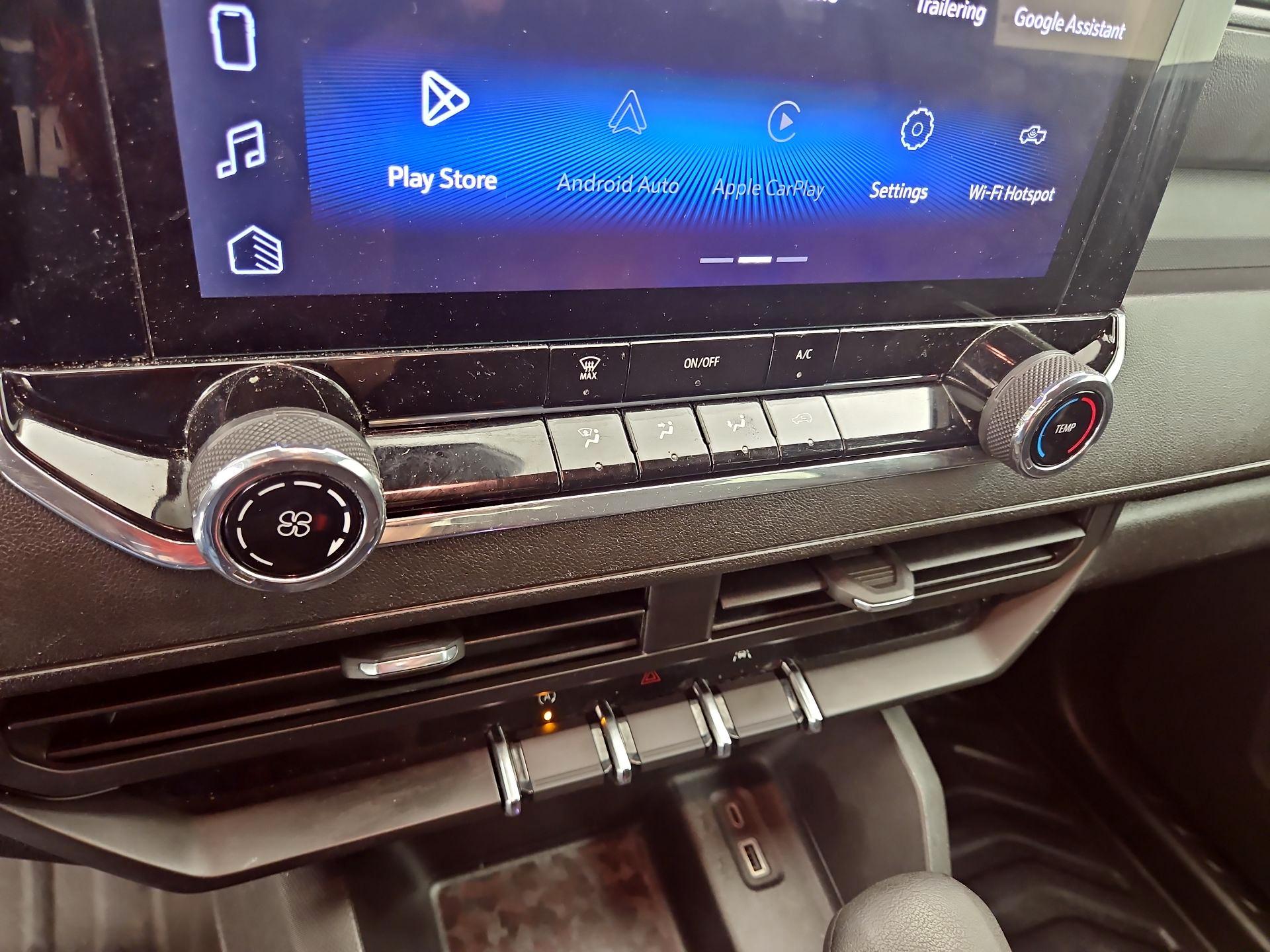 Thumbnail: 2023 Chevrolet Colorado - 16