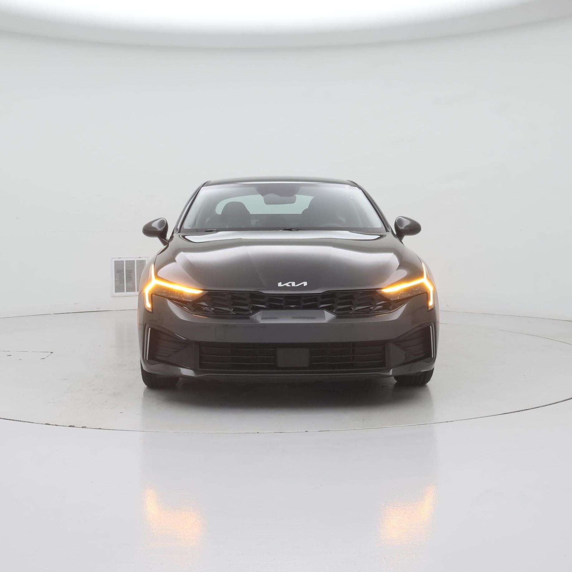 Thumbnail: 2025 Kia K5 - 5