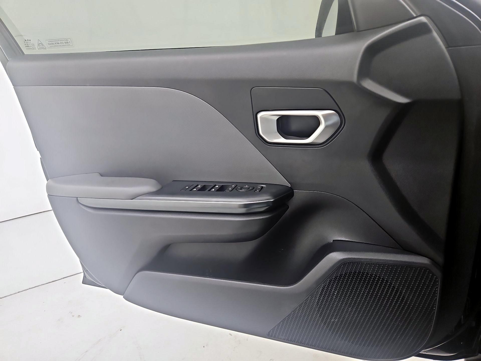 Thumbnail: 2025 Kia K4 - 12