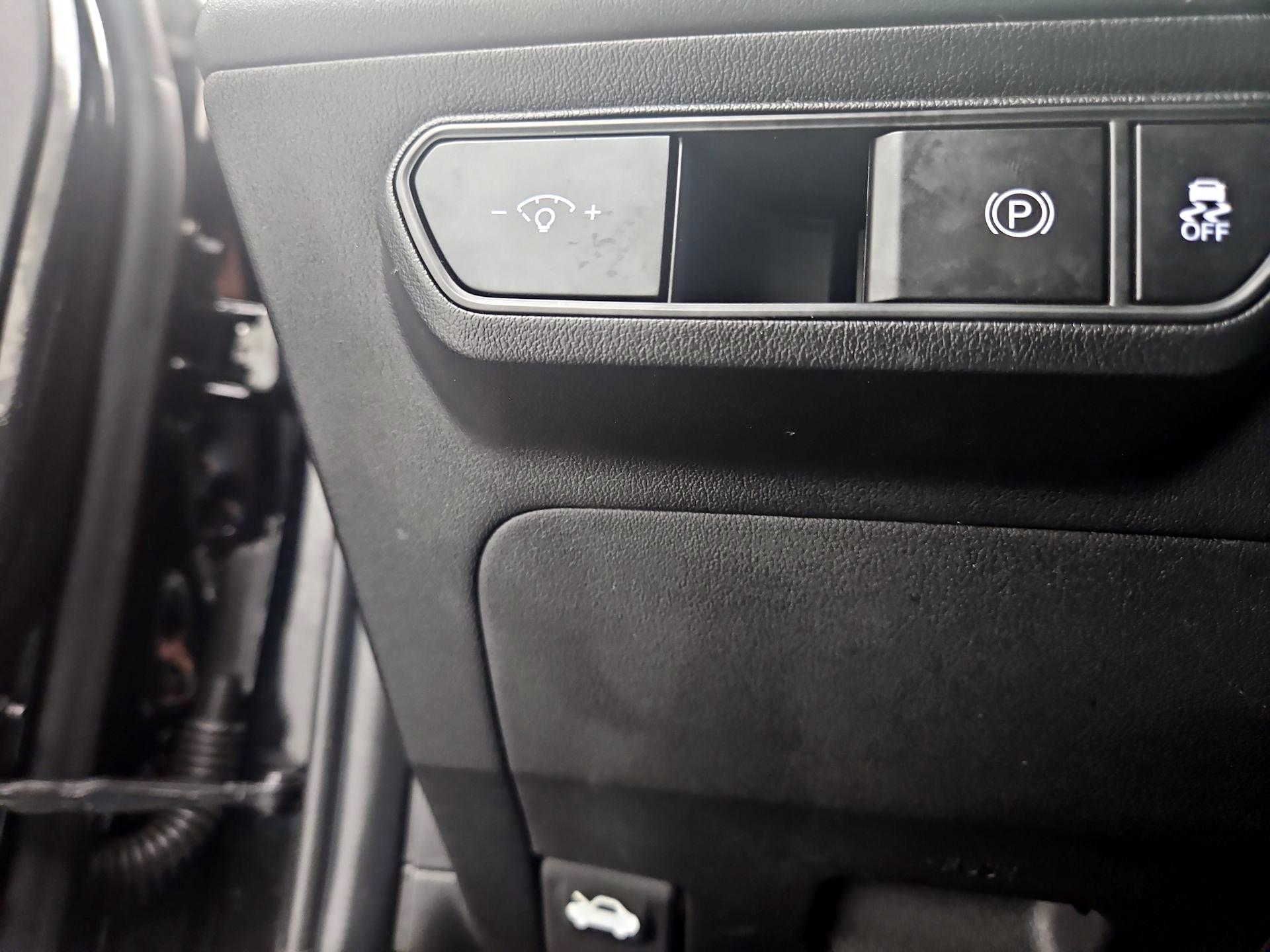 Thumbnail: 2025 Kia K4 - 13