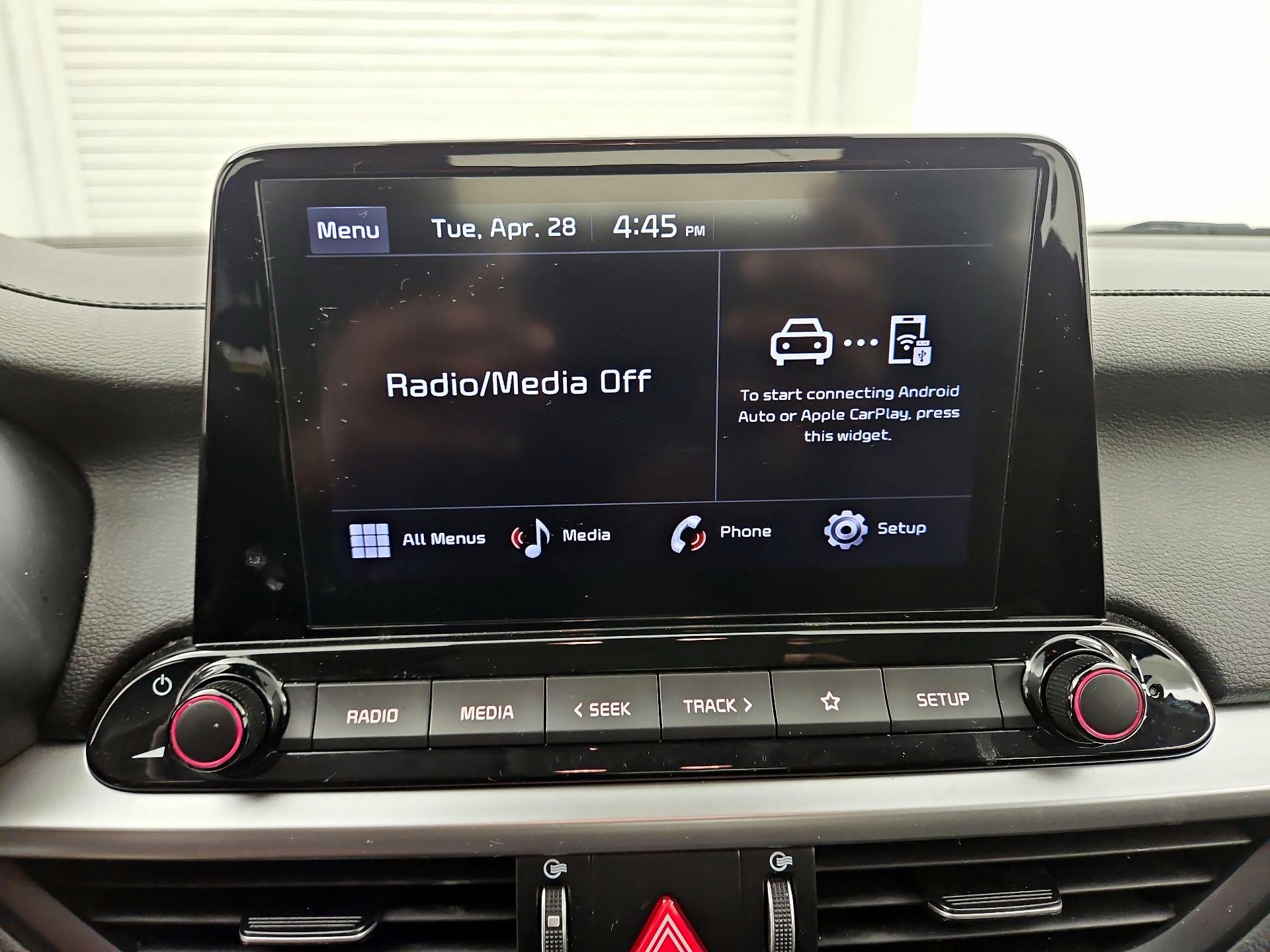 Thumbnail: 2024 Kia Forte - 15