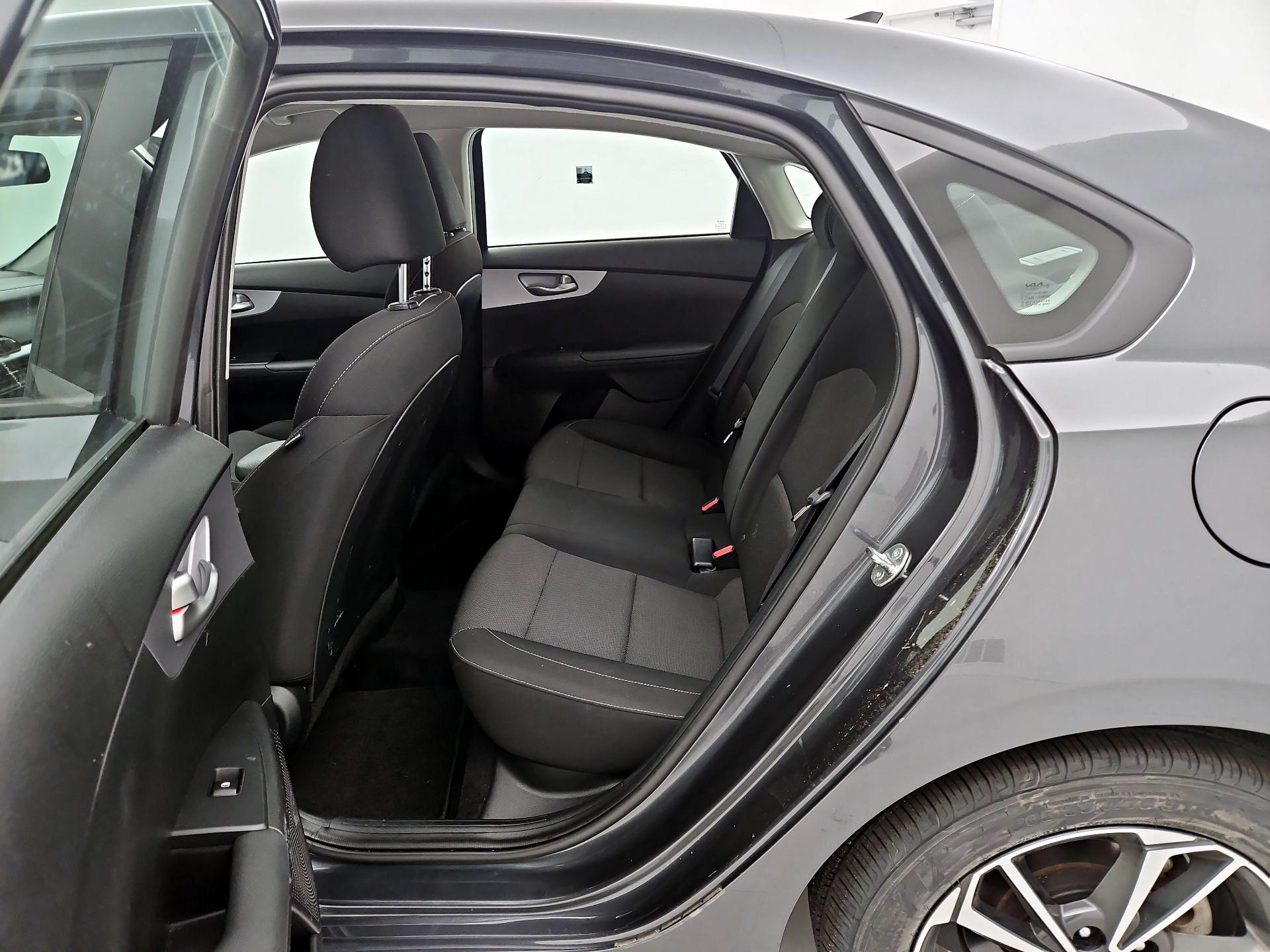 Thumbnail: 2024 Kia Forte - 19