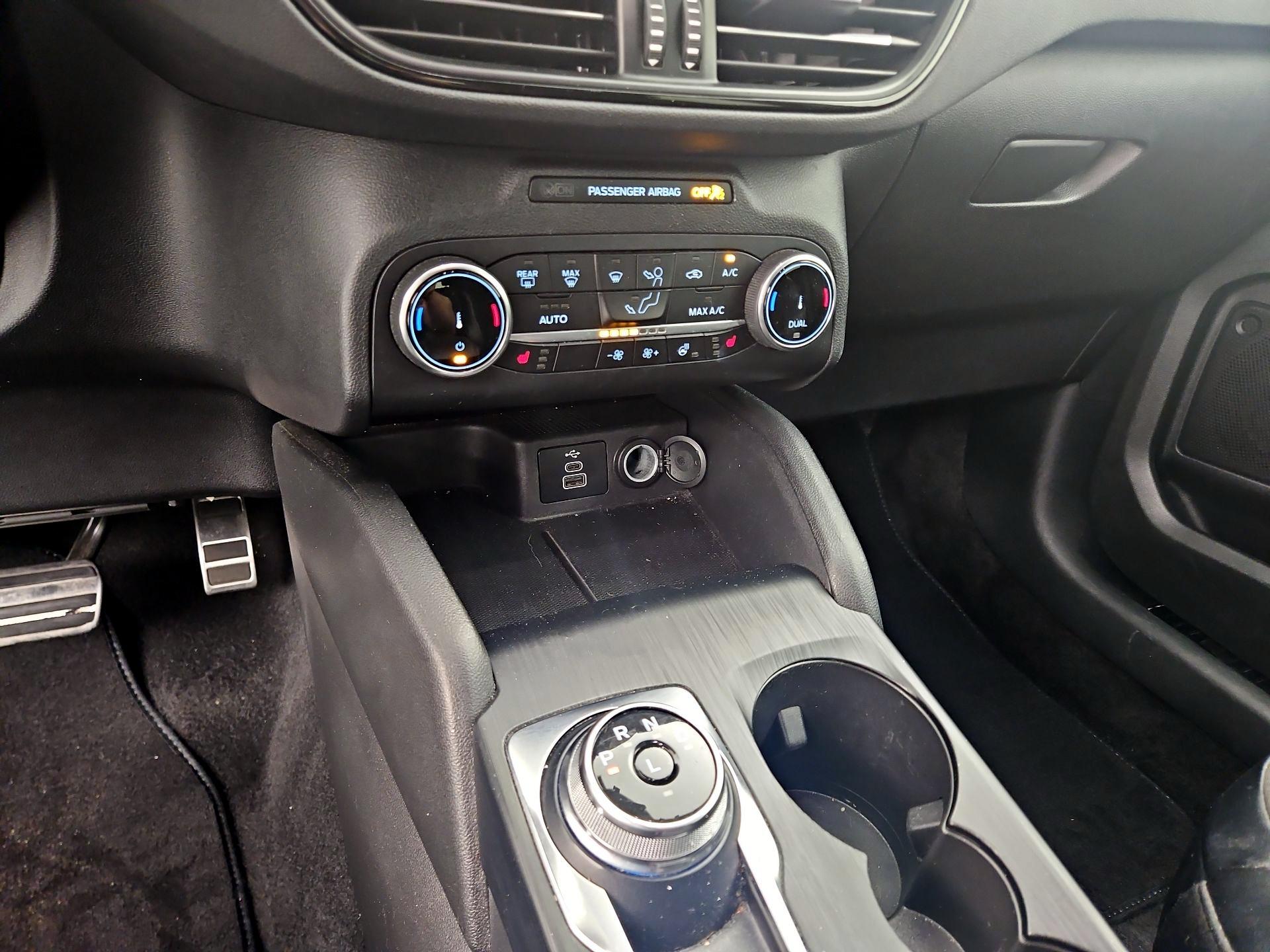 Thumbnail: 2024 Ford Escape - 16