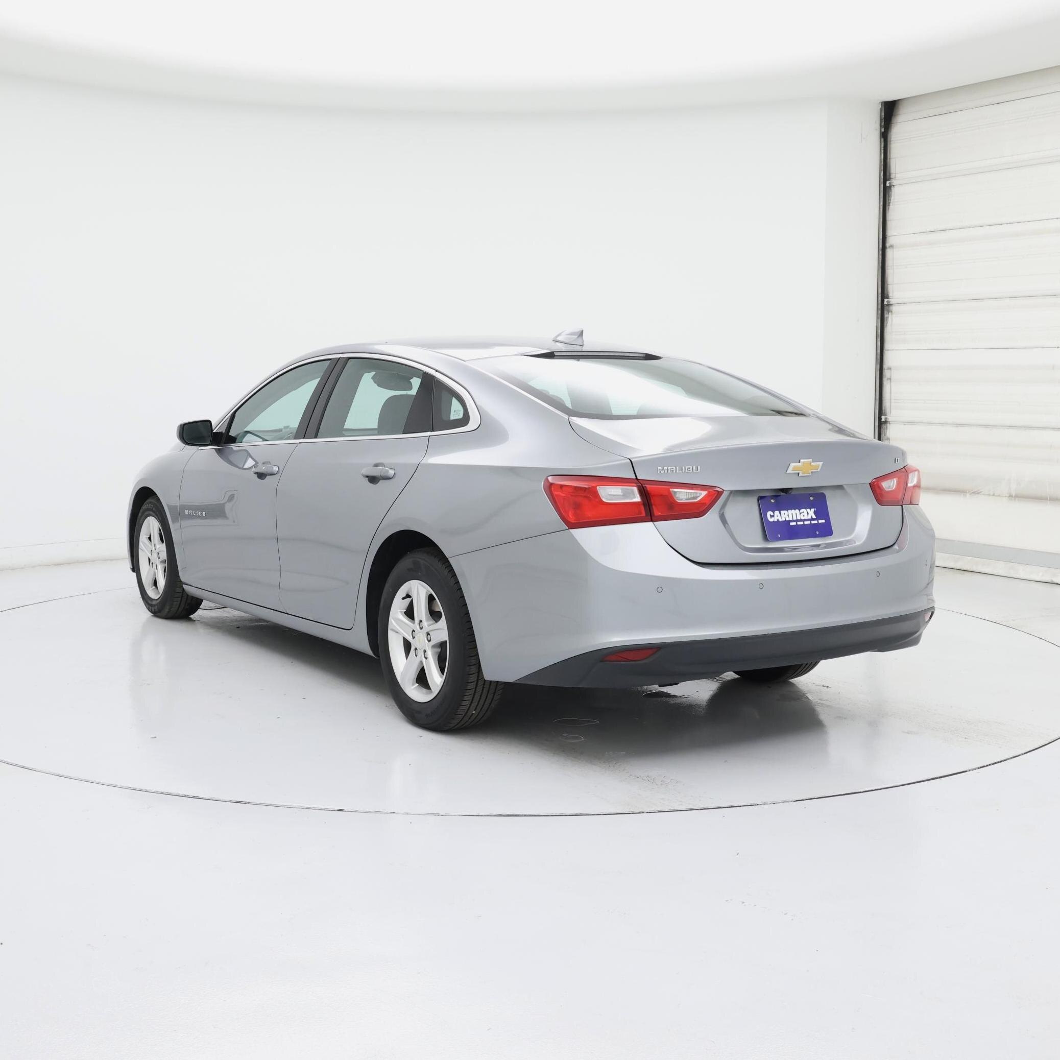 Thumbnail: 2024 Chevrolet Malibu - 2