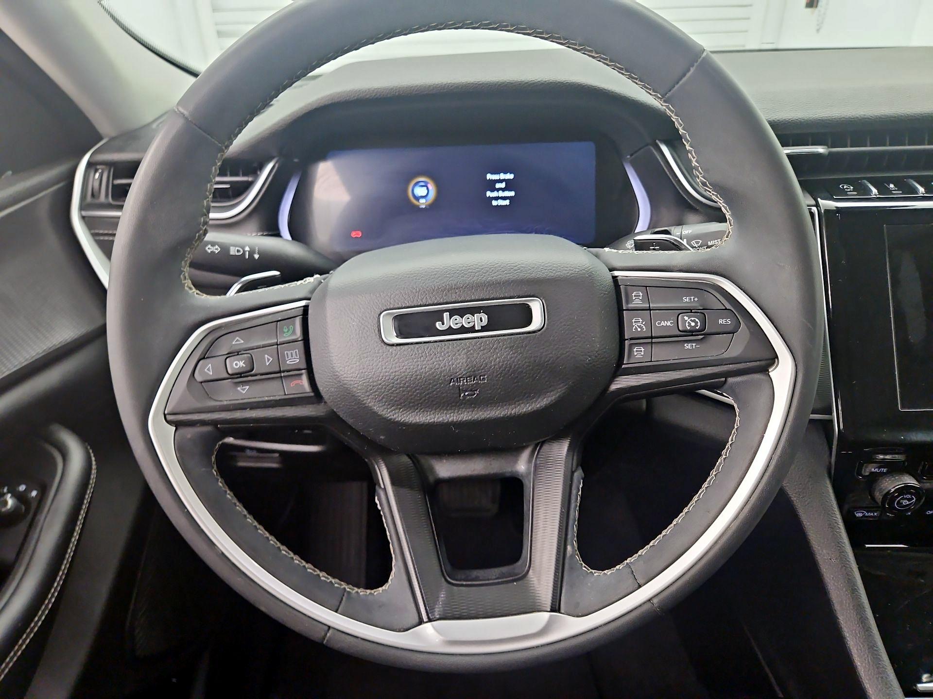 Thumbnail: 2023 Jeep Grand Cherokee L - 10