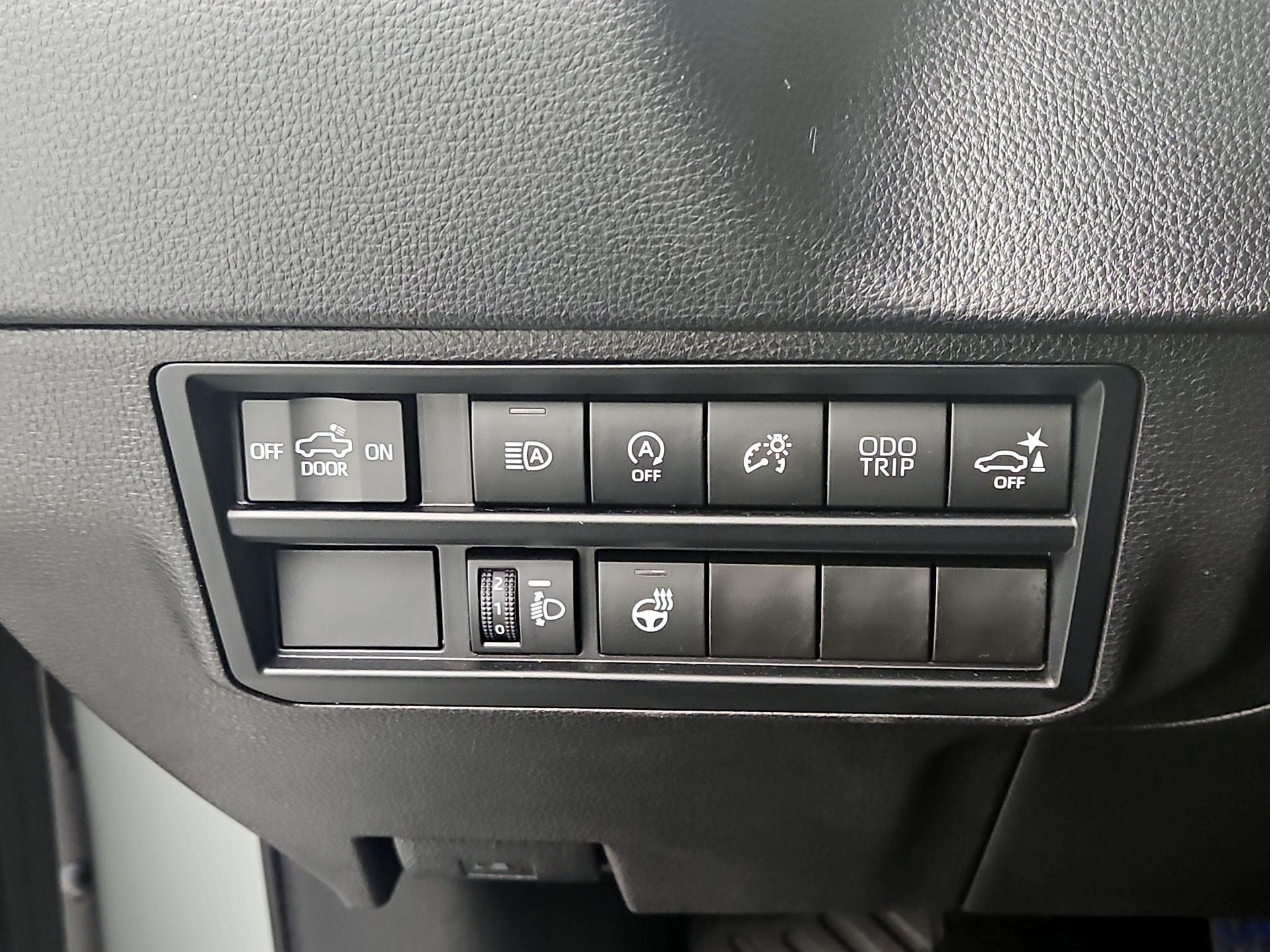 Thumbnail: 2024 Toyota Tundra - 13