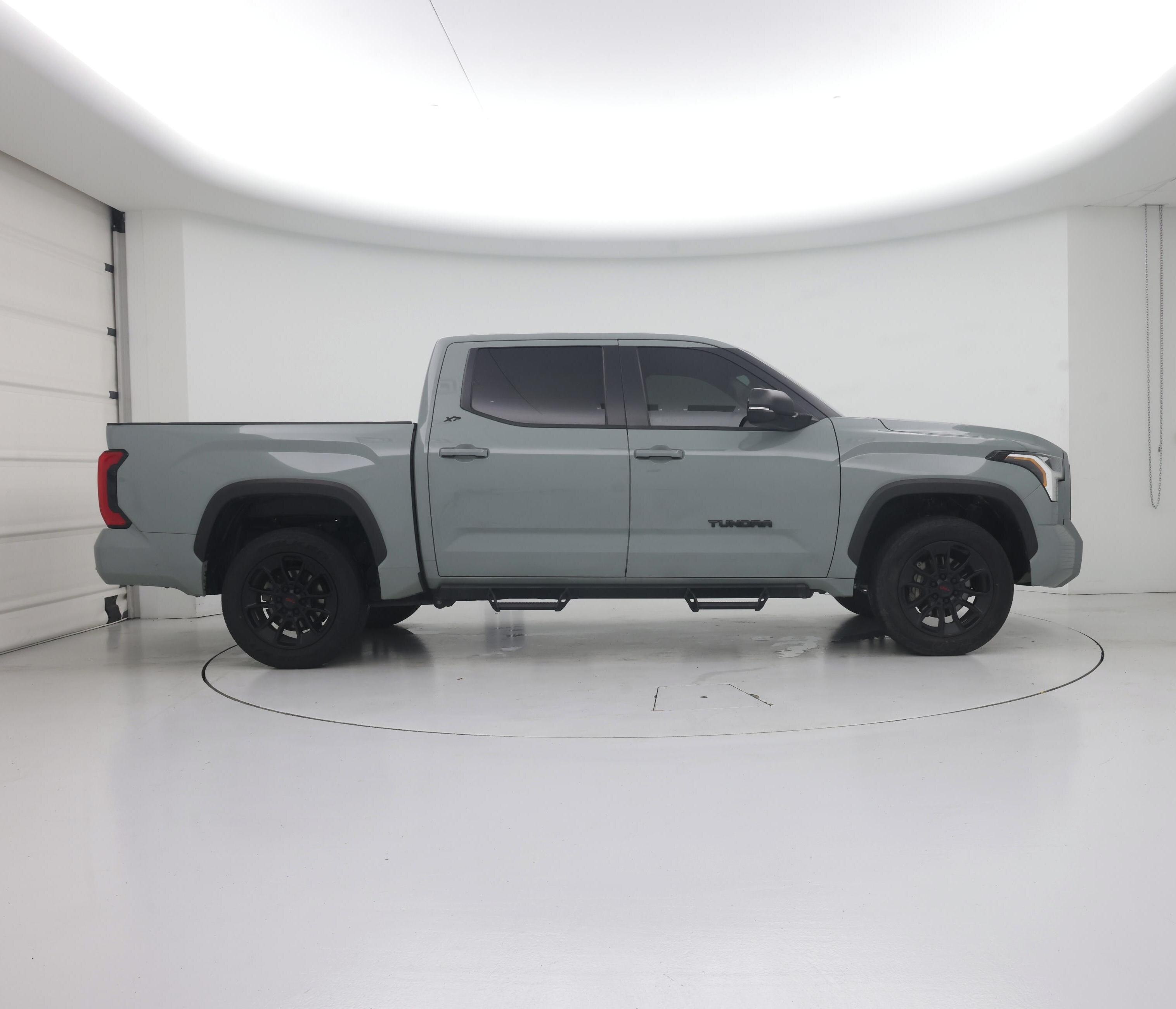 Thumbnail: 2024 Toyota Tundra - 7