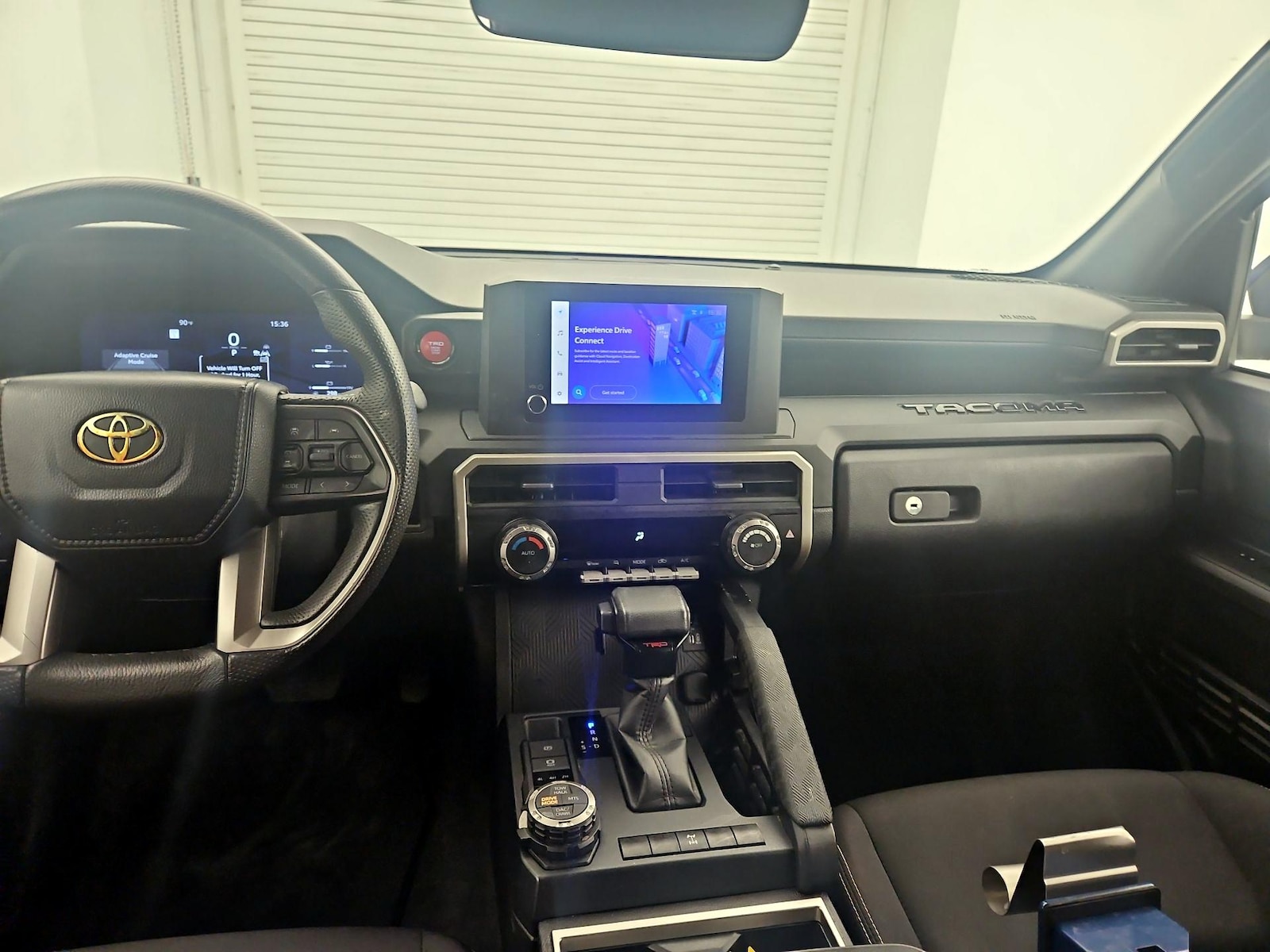 2024 Toyota Tacoma TRD Sport - Photo 10