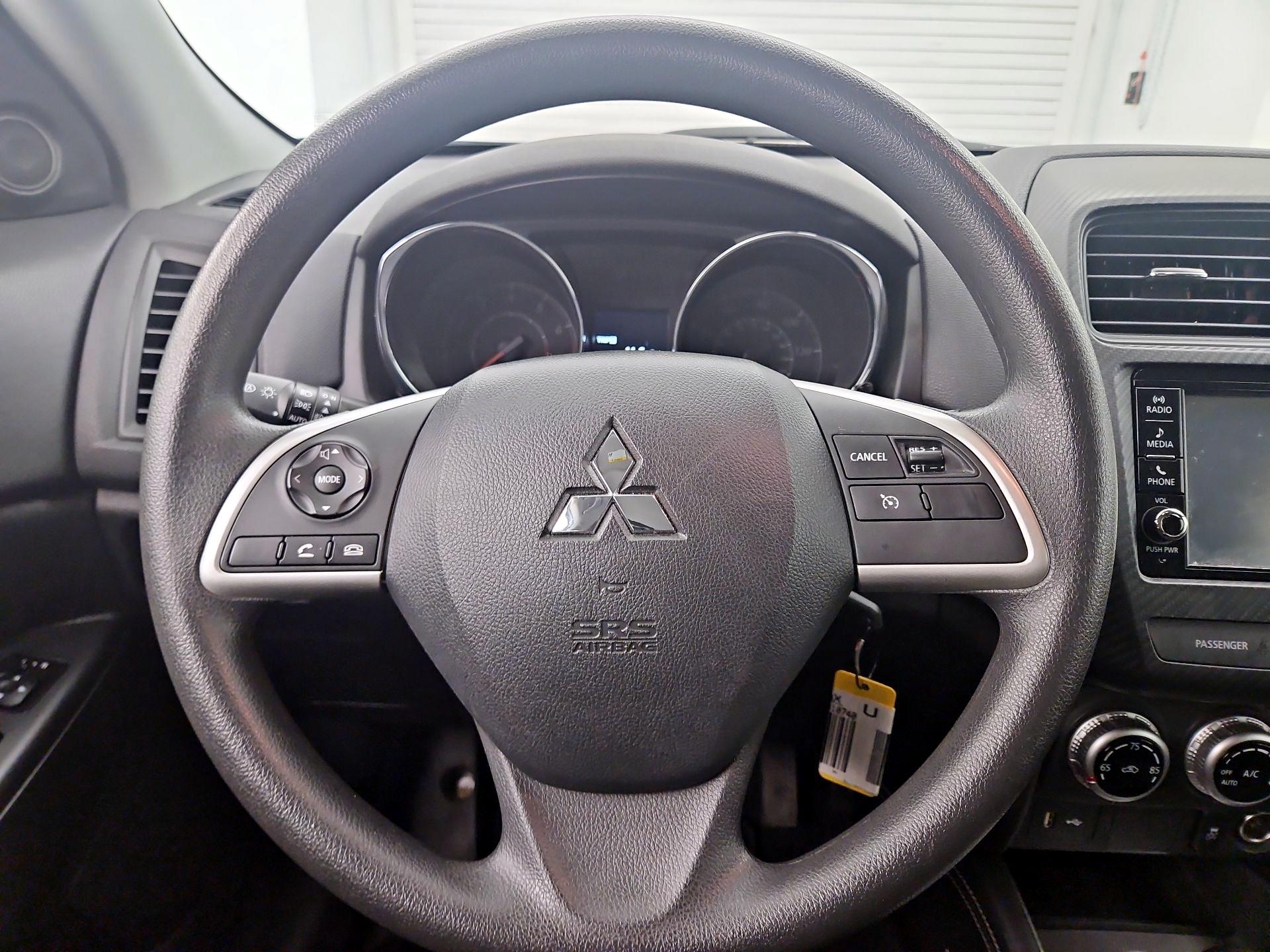 Thumbnail: 2024 Mitsubishi Outlander Sport - 10