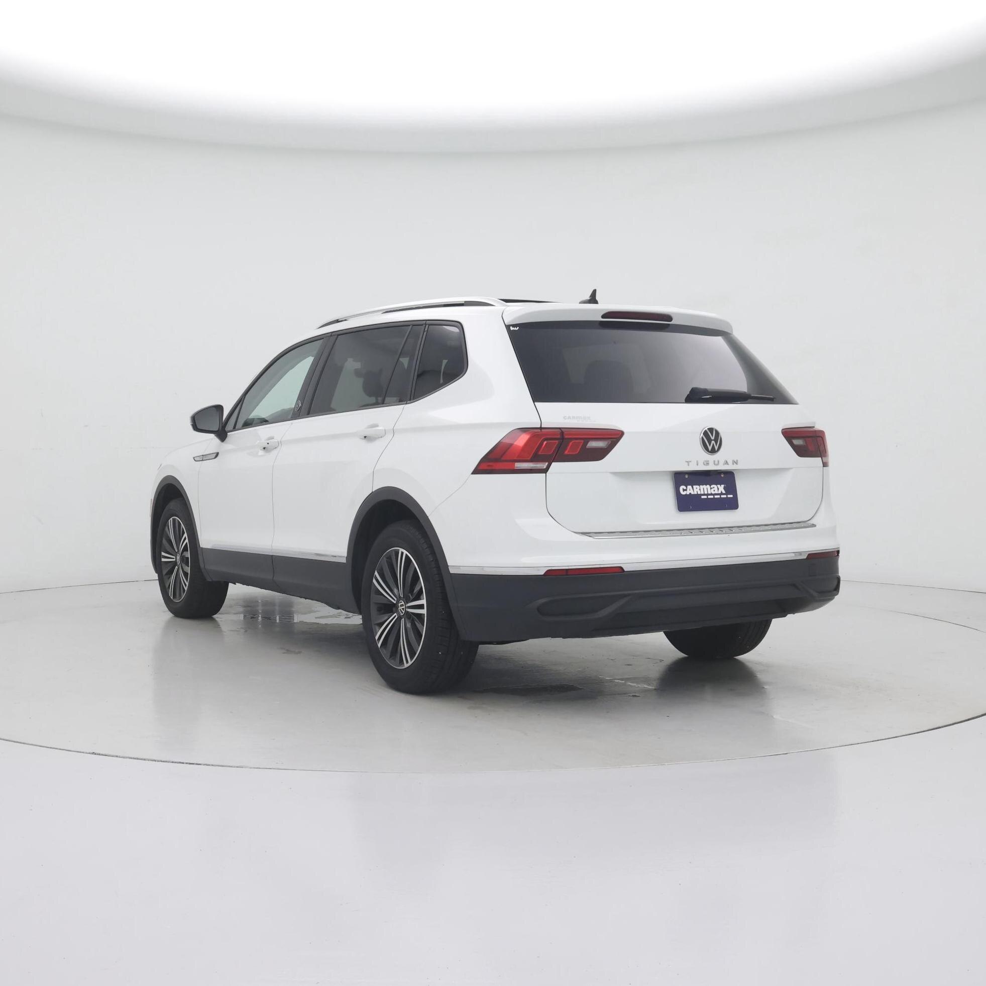 Thumbnail: 2024 Volkswagen Tiguan - 2