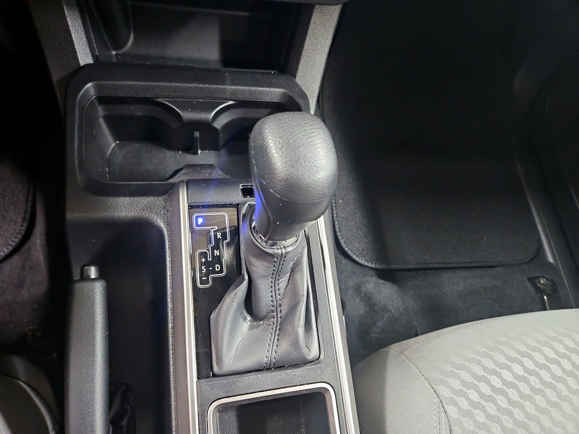 Thumbnail: 2023 Toyota Tacoma - 18