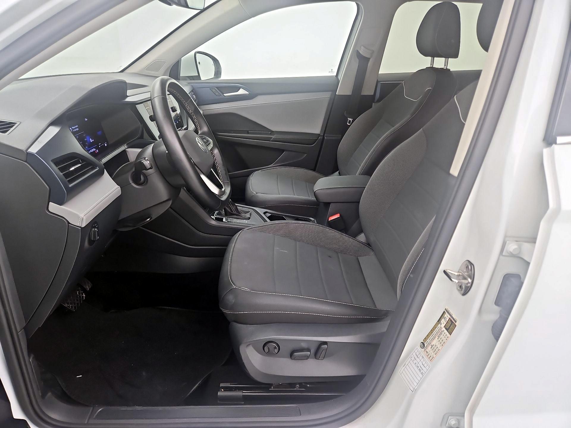 Thumbnail: 2024 Volkswagen Taos - 11