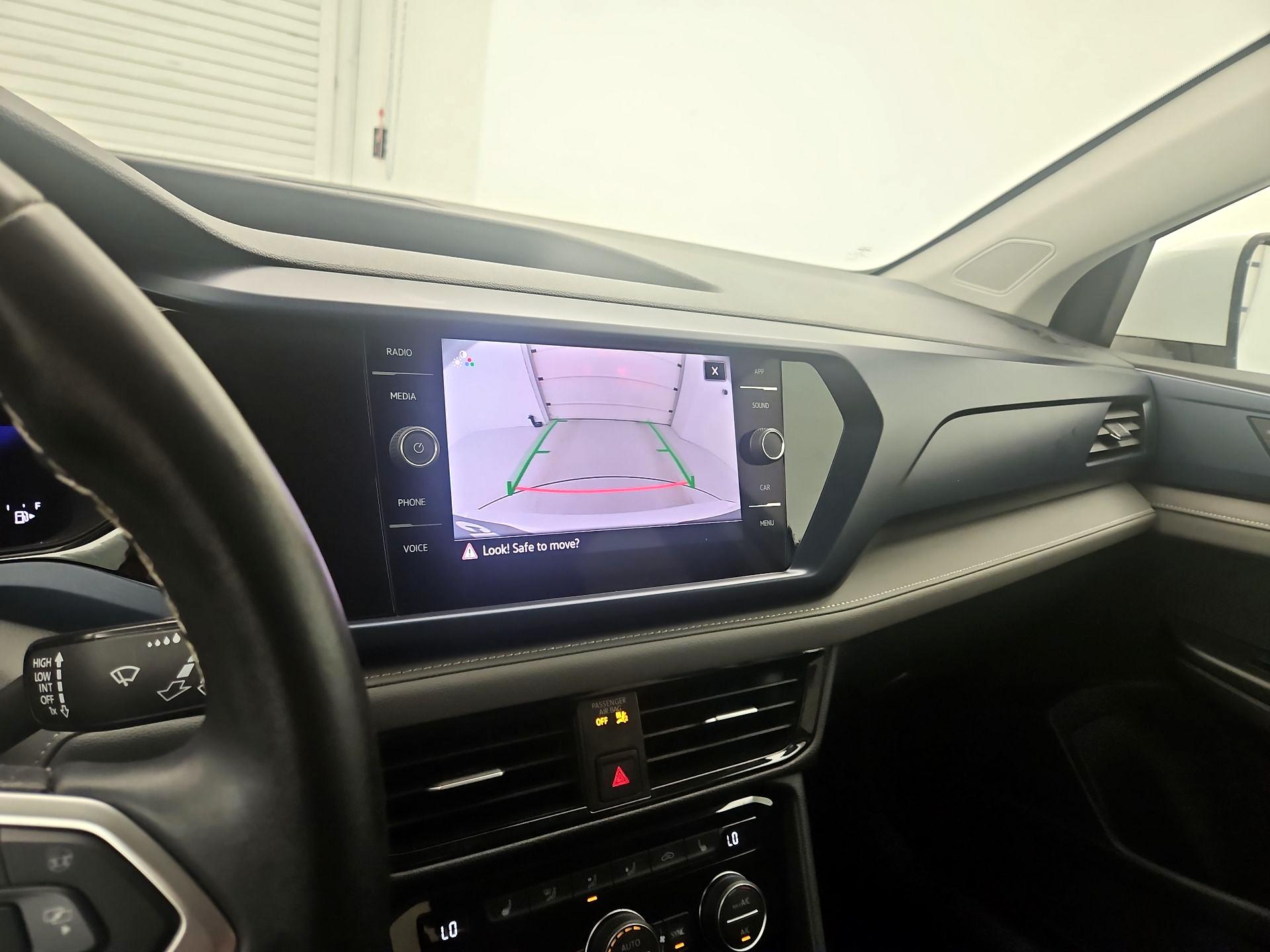 Thumbnail: 2024 Volkswagen Taos - 14