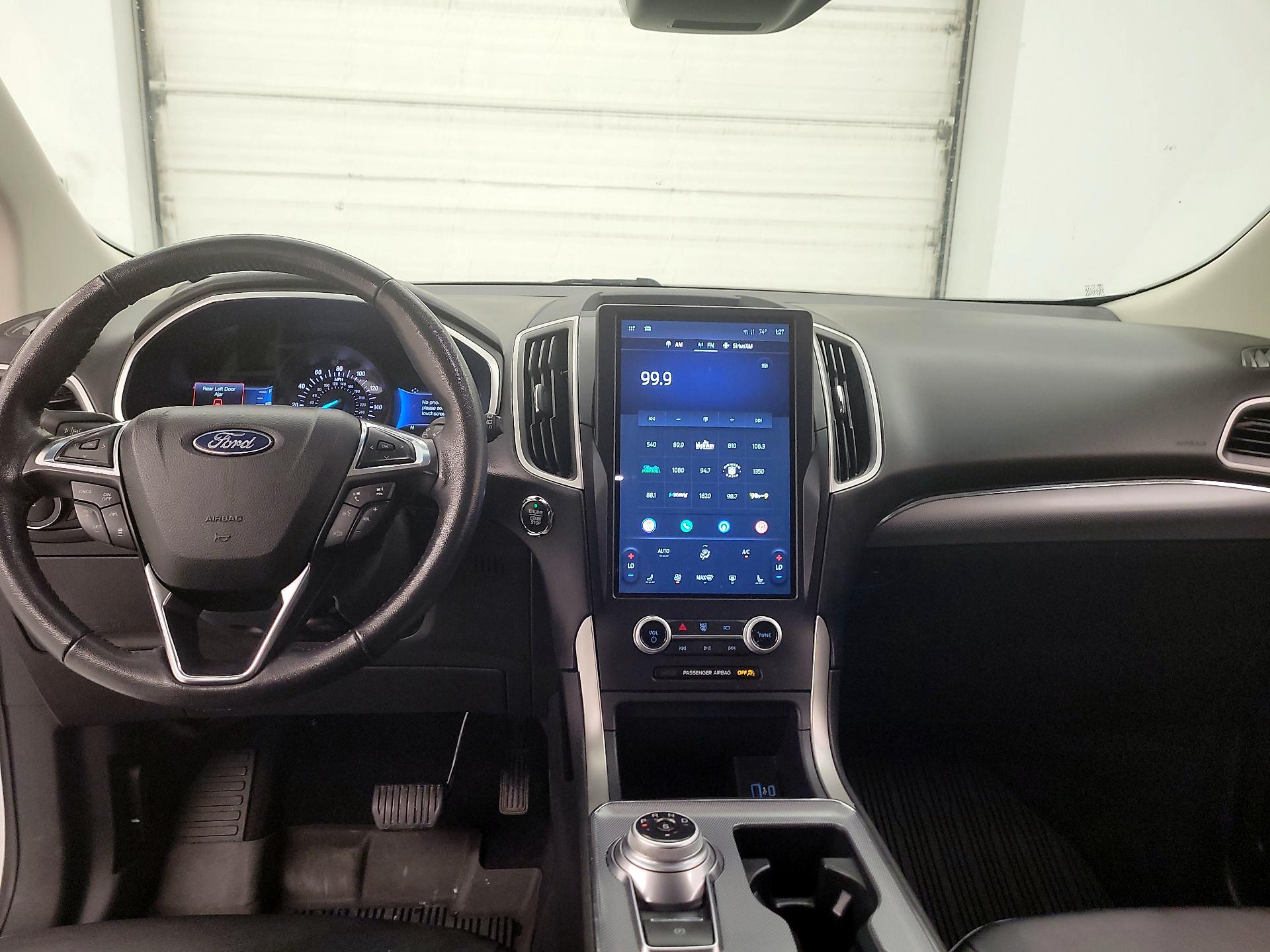 Thumbnail: 2021 Ford Edge - 9