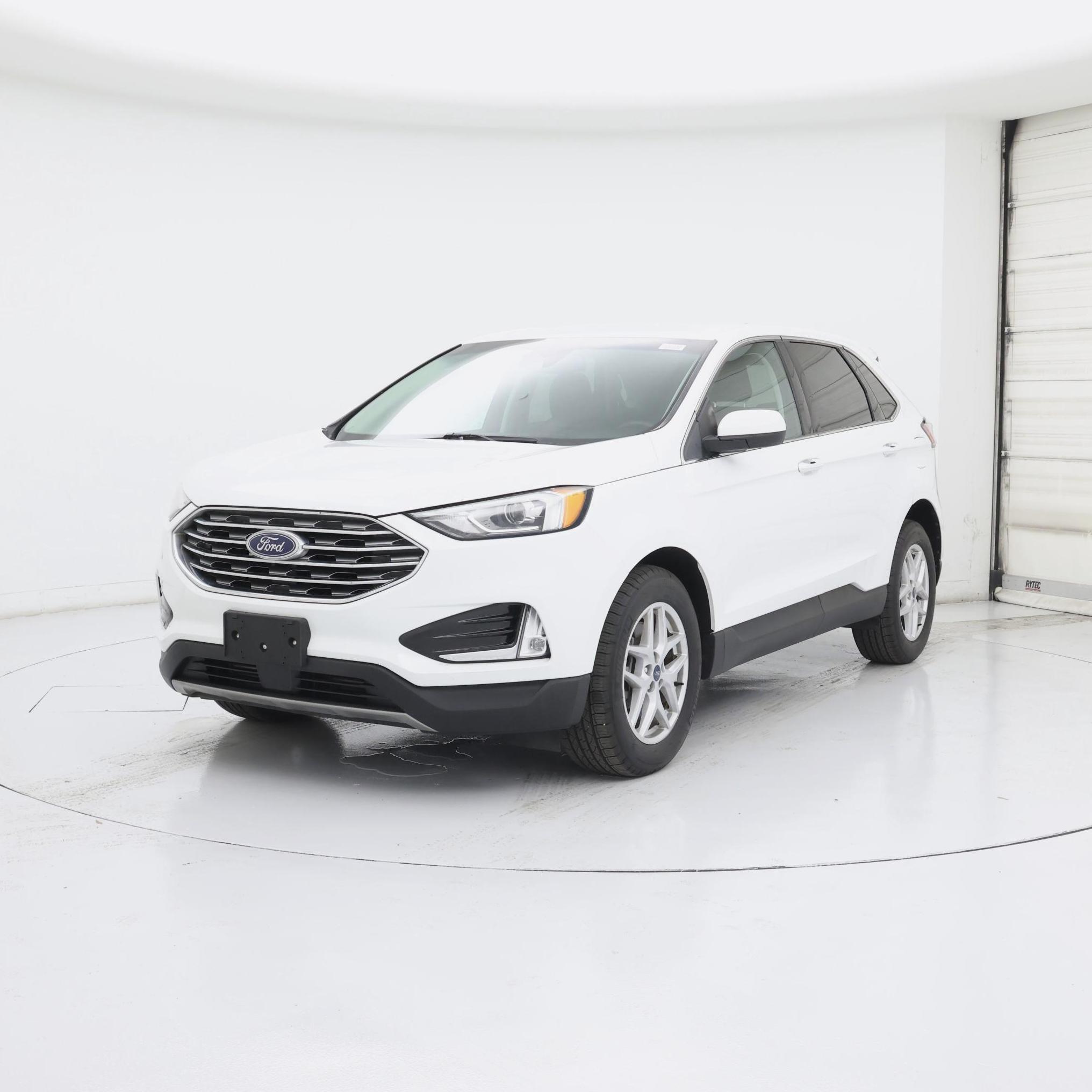 Thumbnail: 2021 Ford Edge - 4