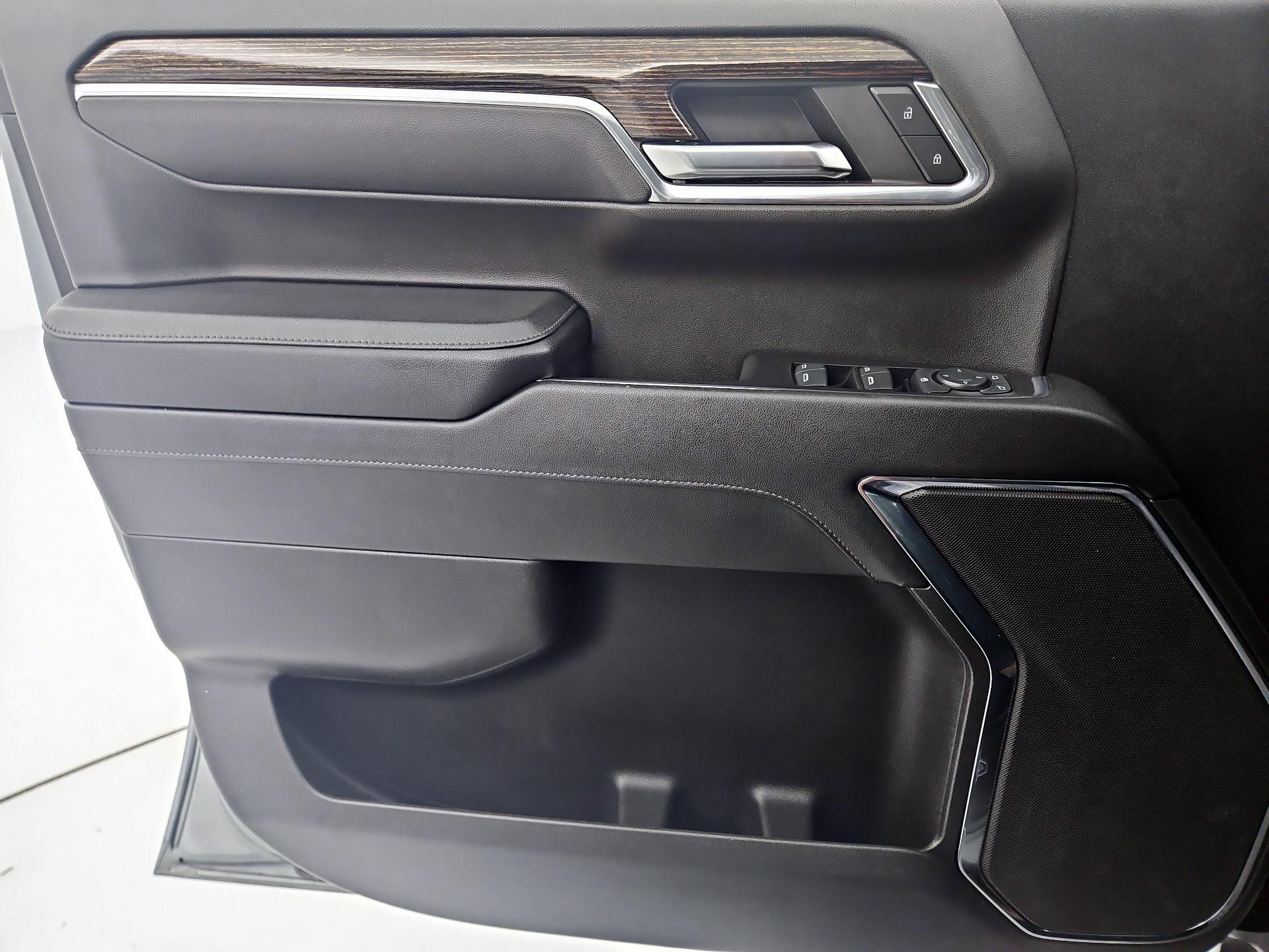 Thumbnail: 2024 GMC Sierra 1500 - 12