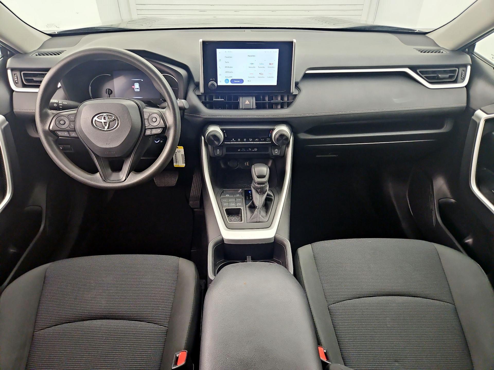 Thumbnail: 2024 Toyota RAV4 - 9