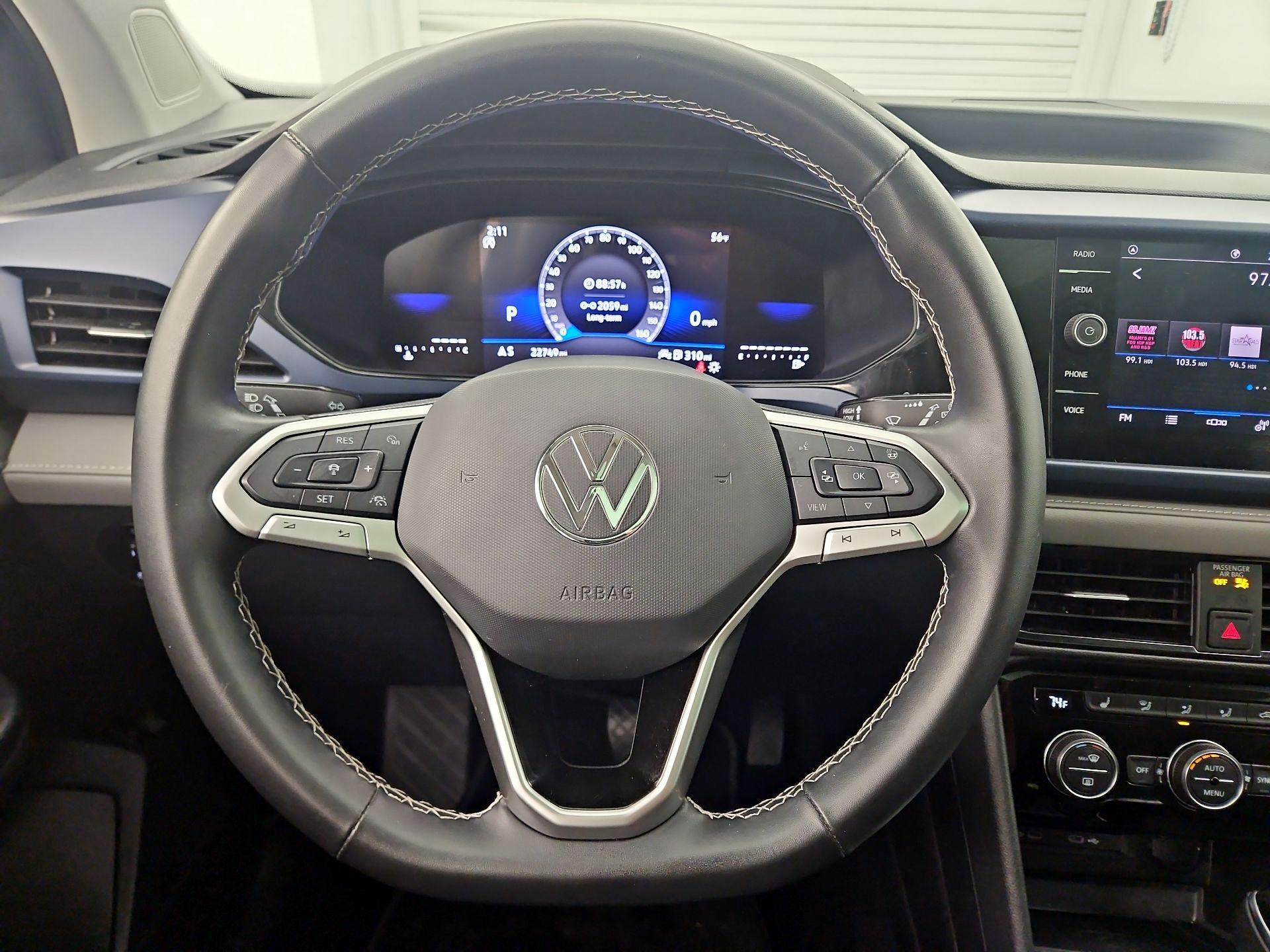 Thumbnail: 2024 Volkswagen Taos - 10