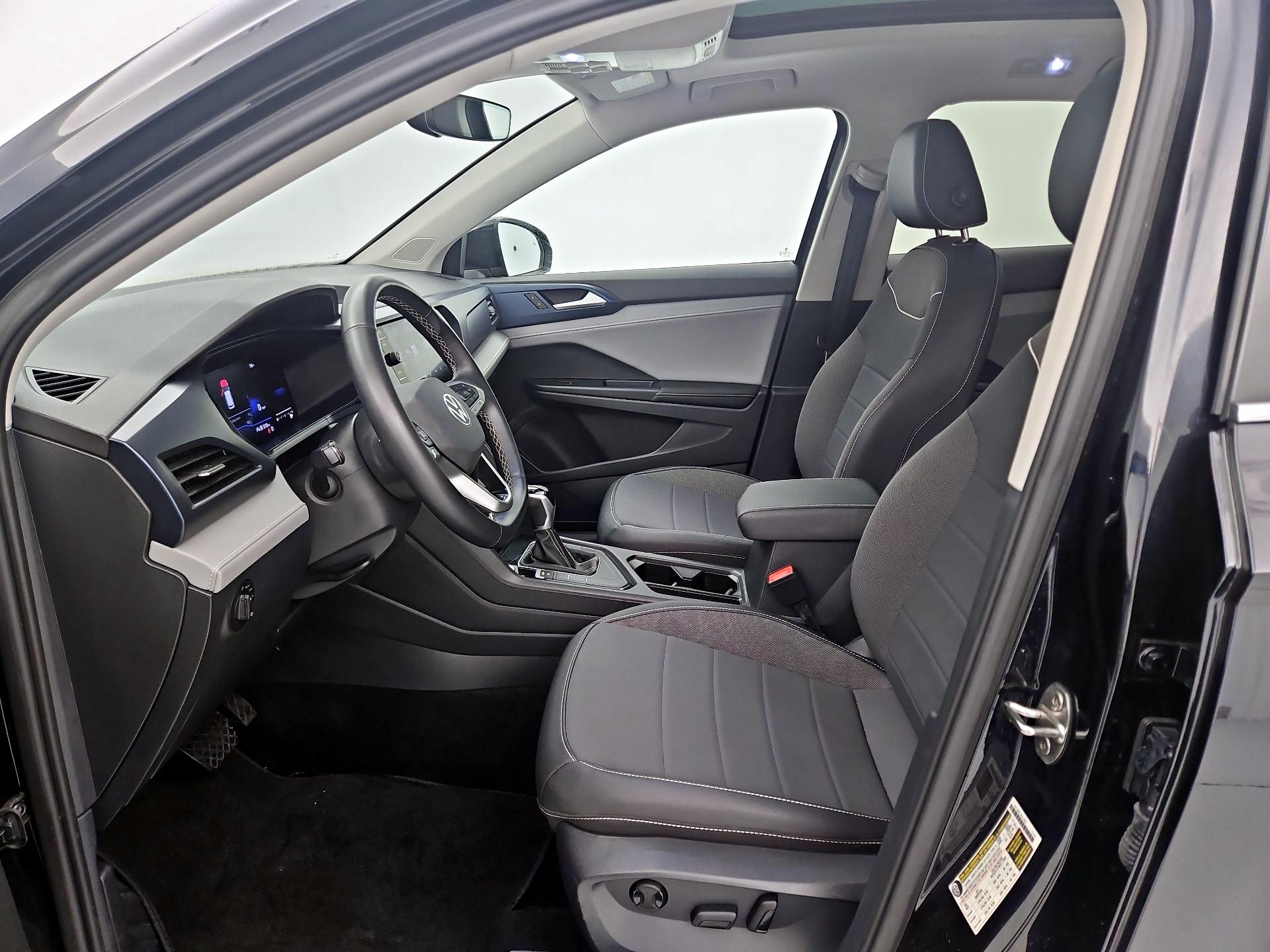 Thumbnail: 2024 Volkswagen Taos - 11