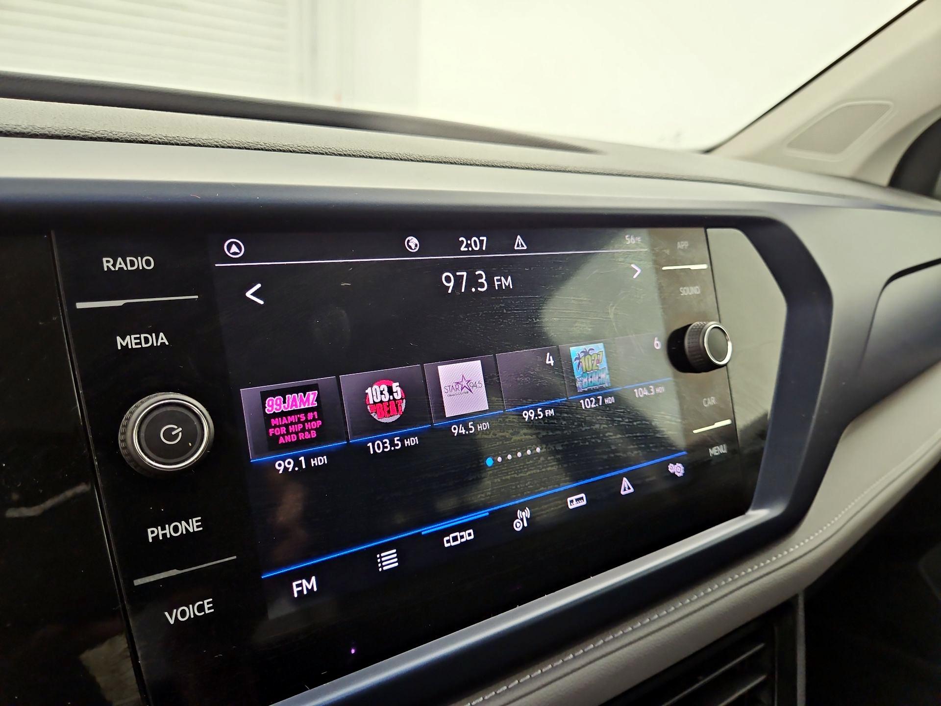 Thumbnail: 2024 Volkswagen Taos - 15