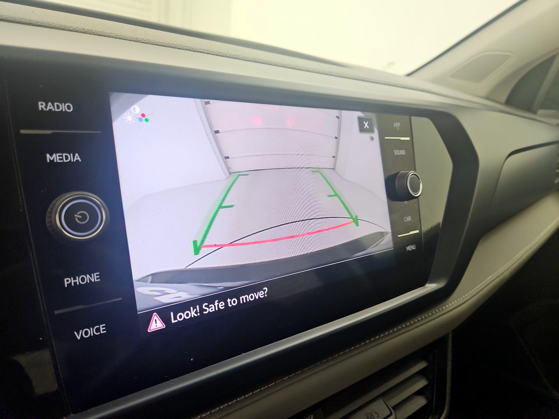 Thumbnail: 2024 Volkswagen Taos - 14