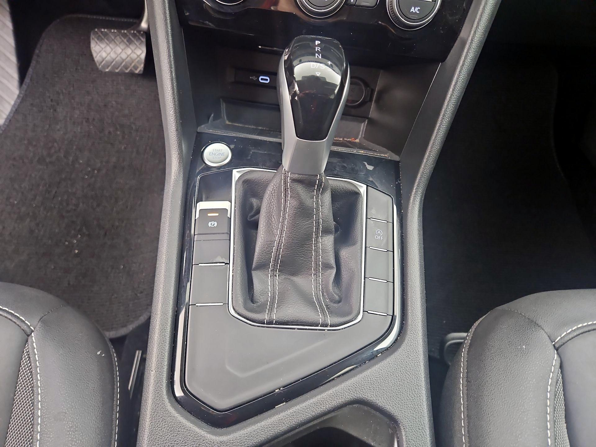 Thumbnail: 2024 Volkswagen Taos - 17