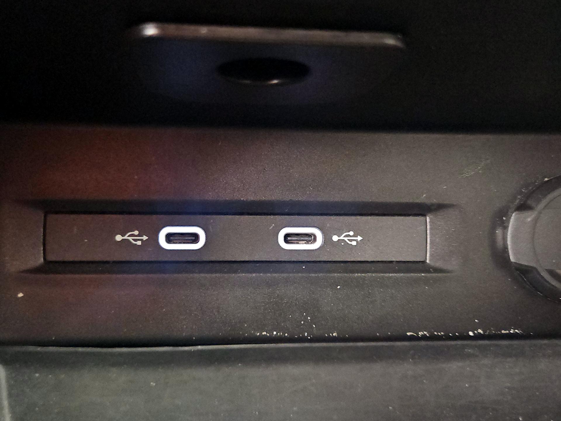 Thumbnail: 2024 Volkswagen Taos - 18