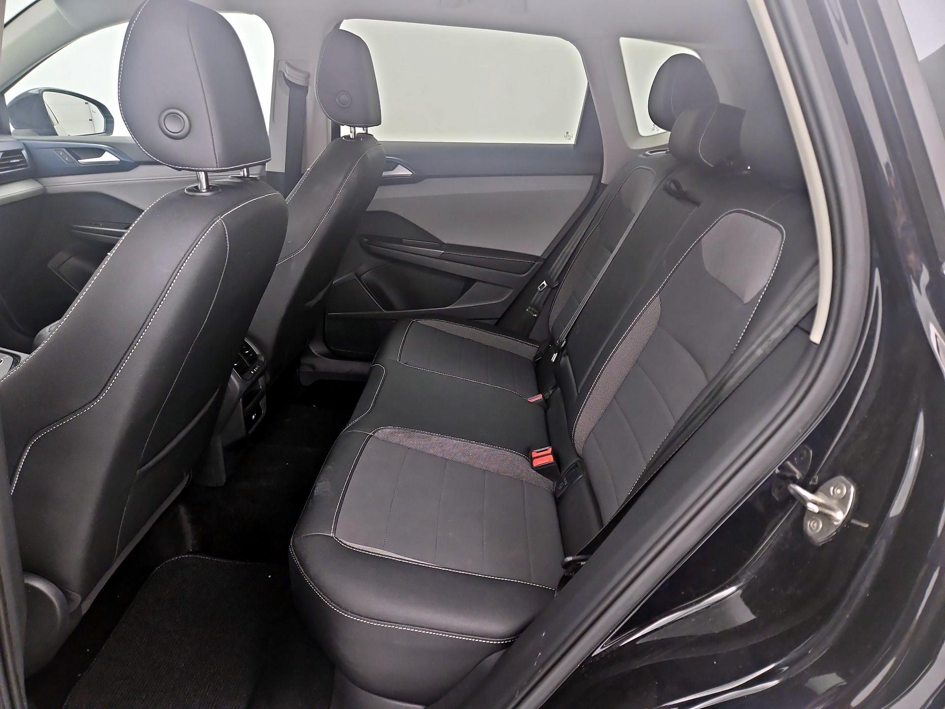 Thumbnail: 2024 Volkswagen Taos - 19