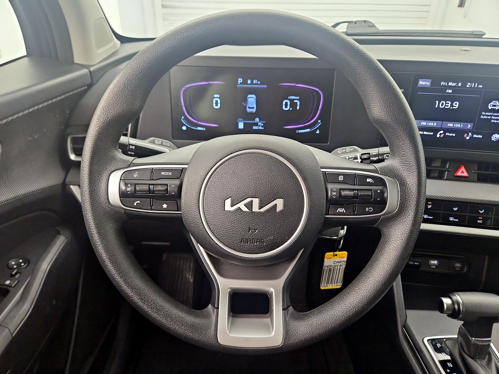 Thumbnail: 2024 Kia Sportage - 10