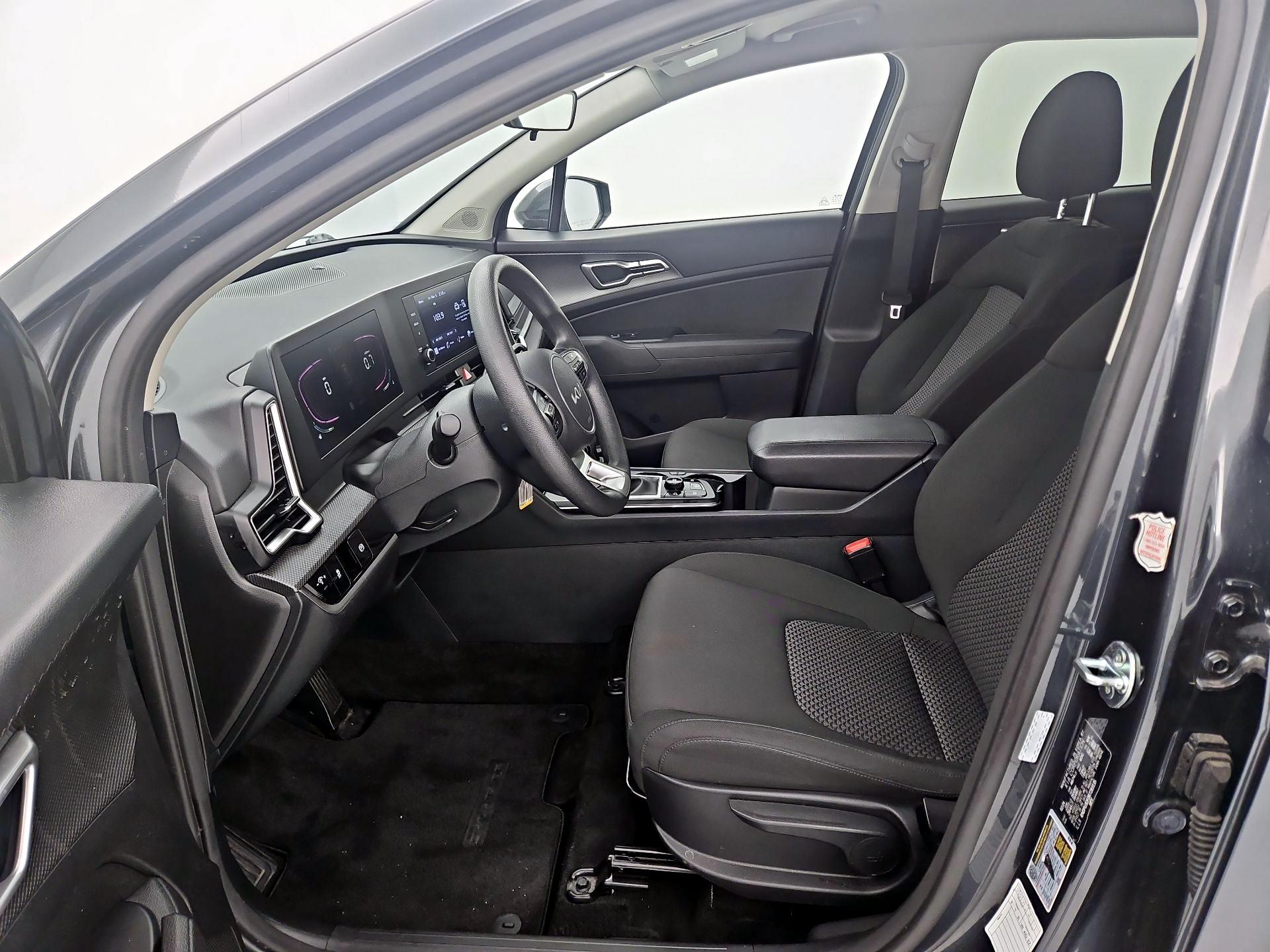 Thumbnail: 2024 Kia Sportage - 11