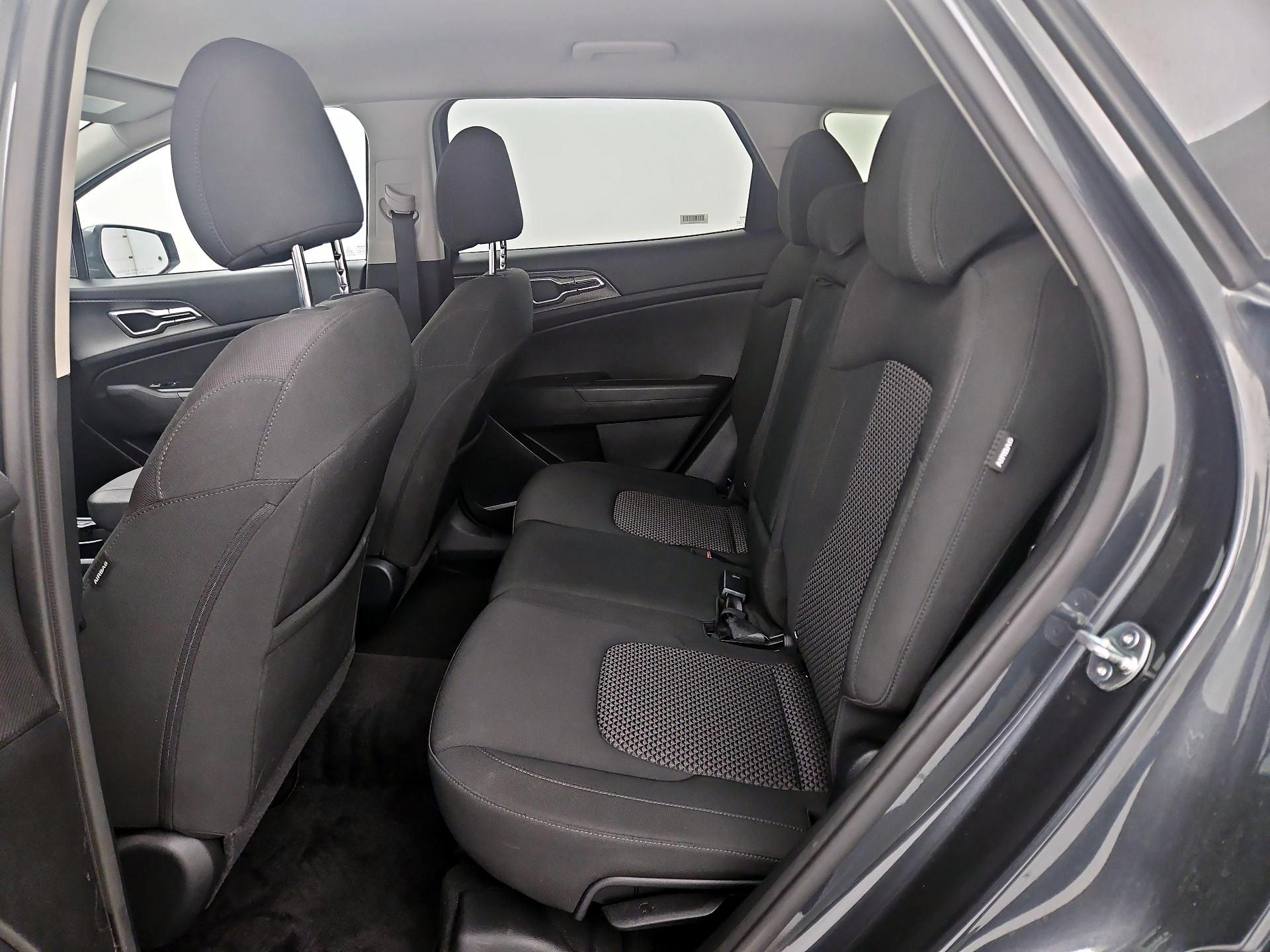 Thumbnail: 2024 Kia Sportage - 19